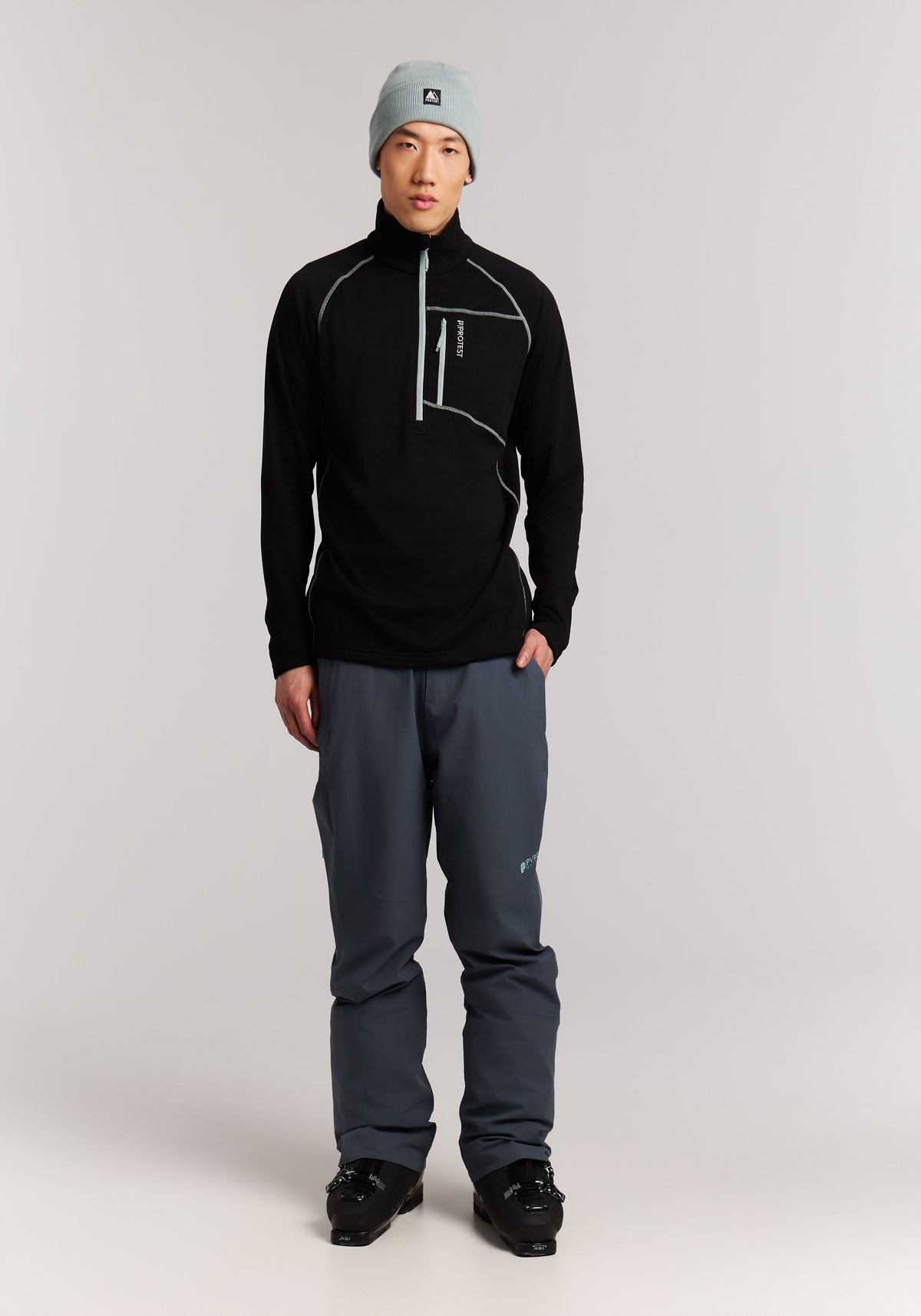 PROTEST PRTRekody Midlayers 1/4 Zip | True Black