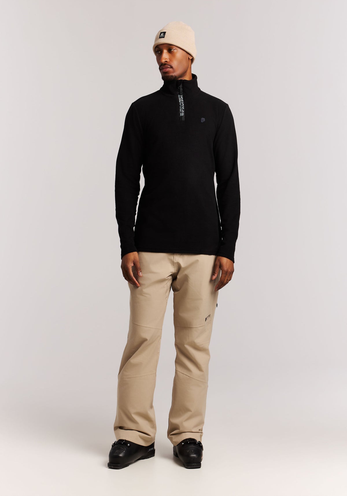 PROTEST PRTReperfecto Midlayers 1/4 Zip | True Black