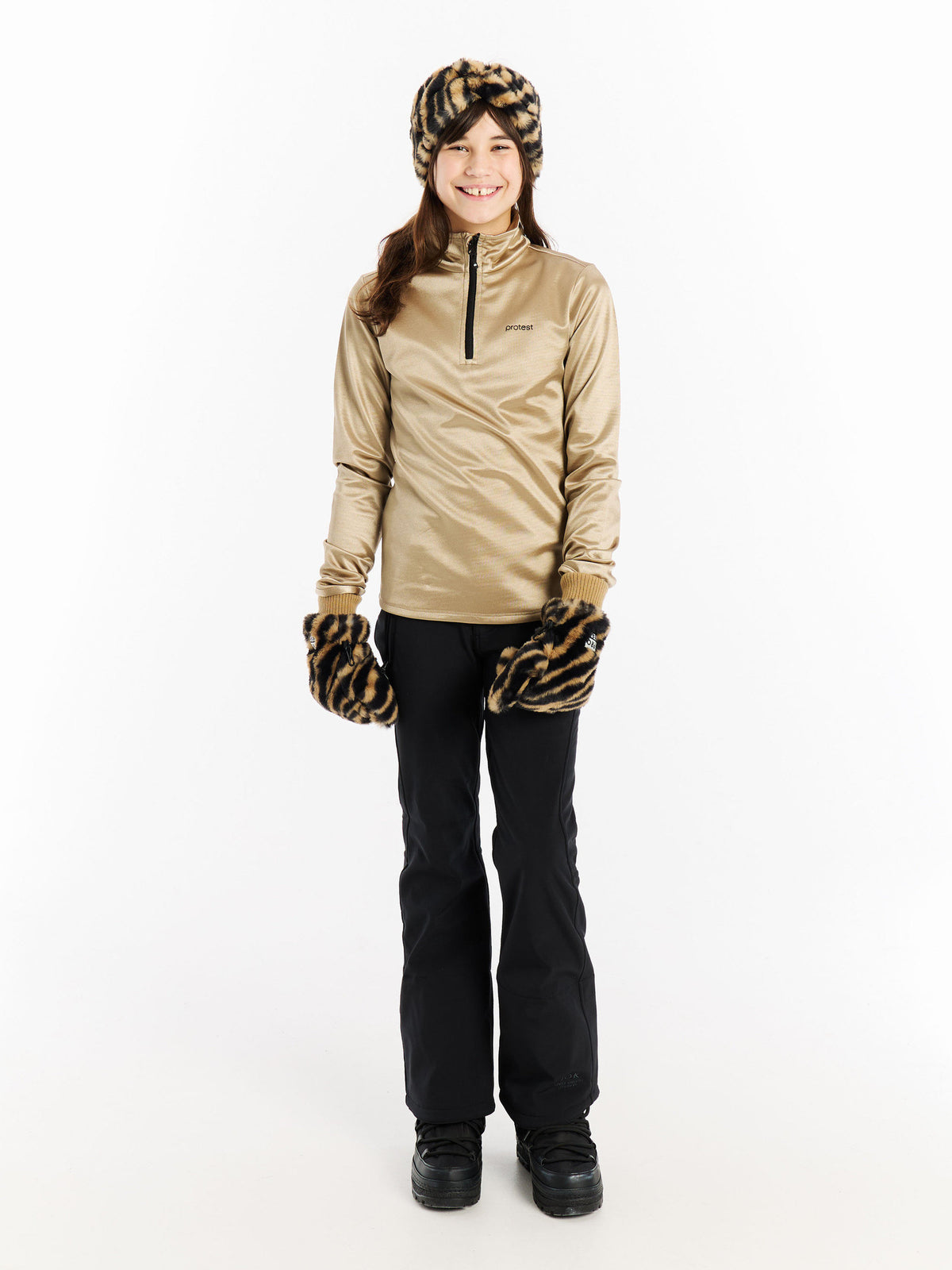 PROTEST PRTAlecia JR Mid layers & Fleeces | BambooBeige