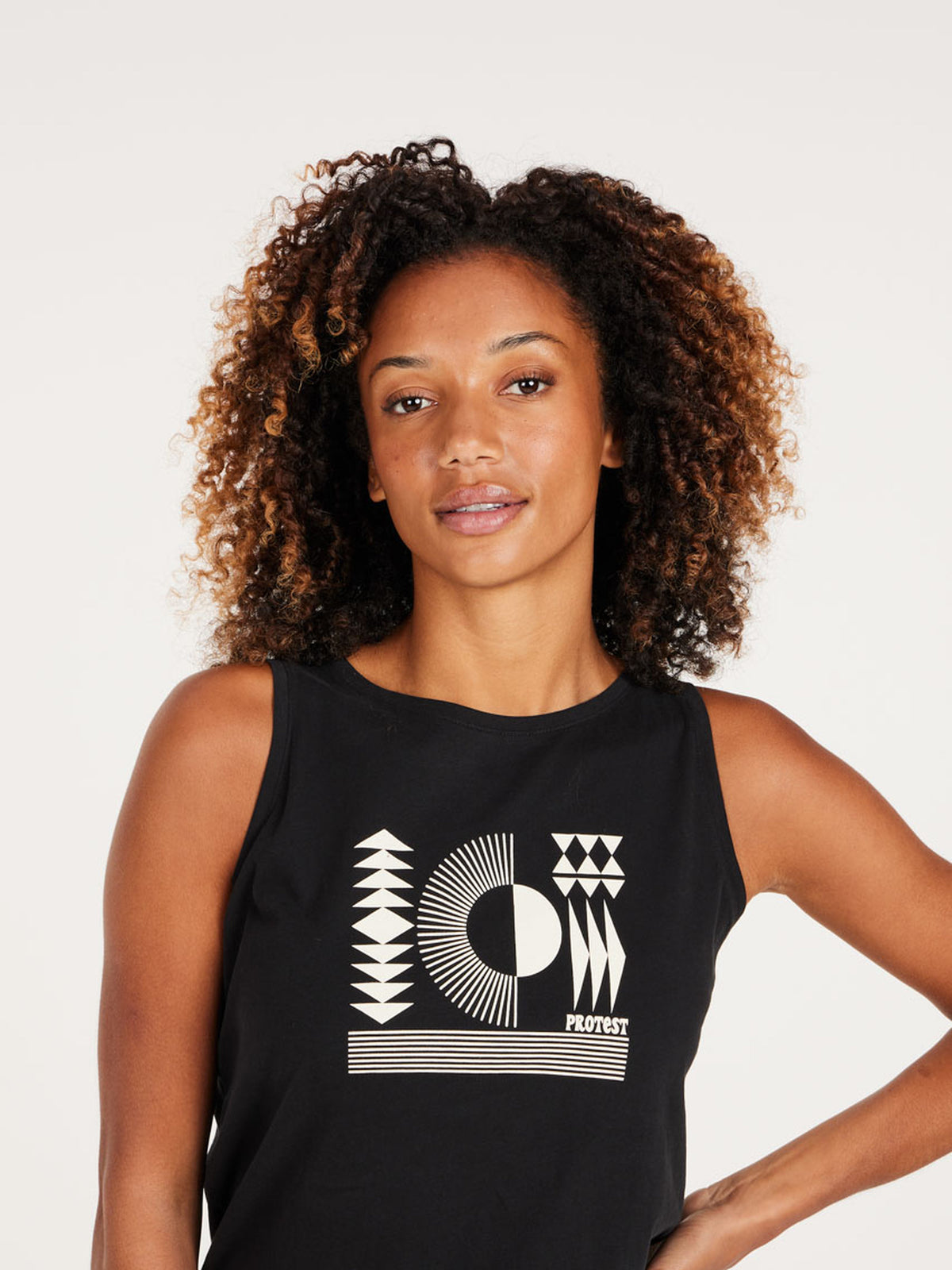 PROTEST PRTEVAN singlet | True Black