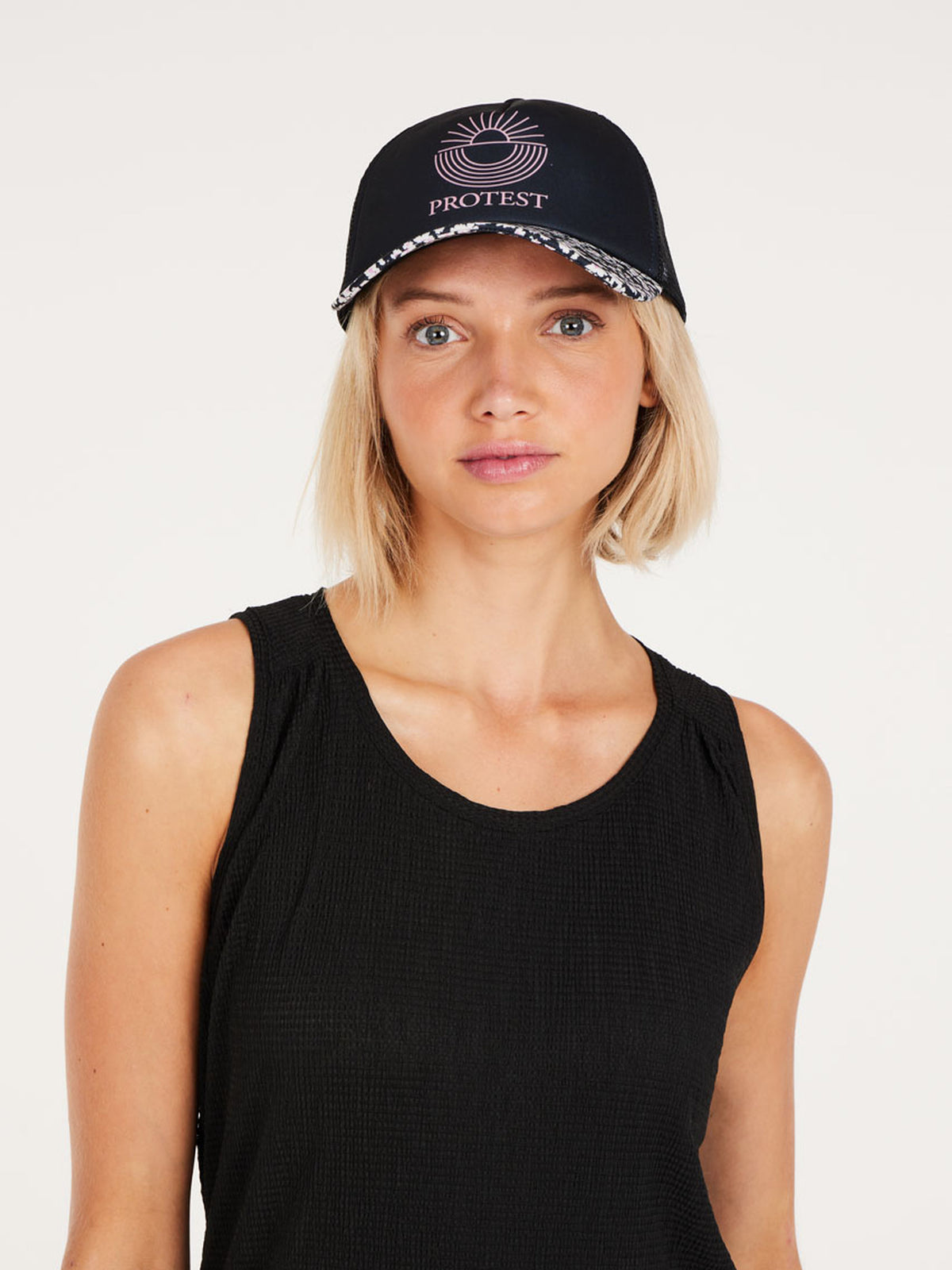 PROTEST PRTFIELD Singlet | True Black