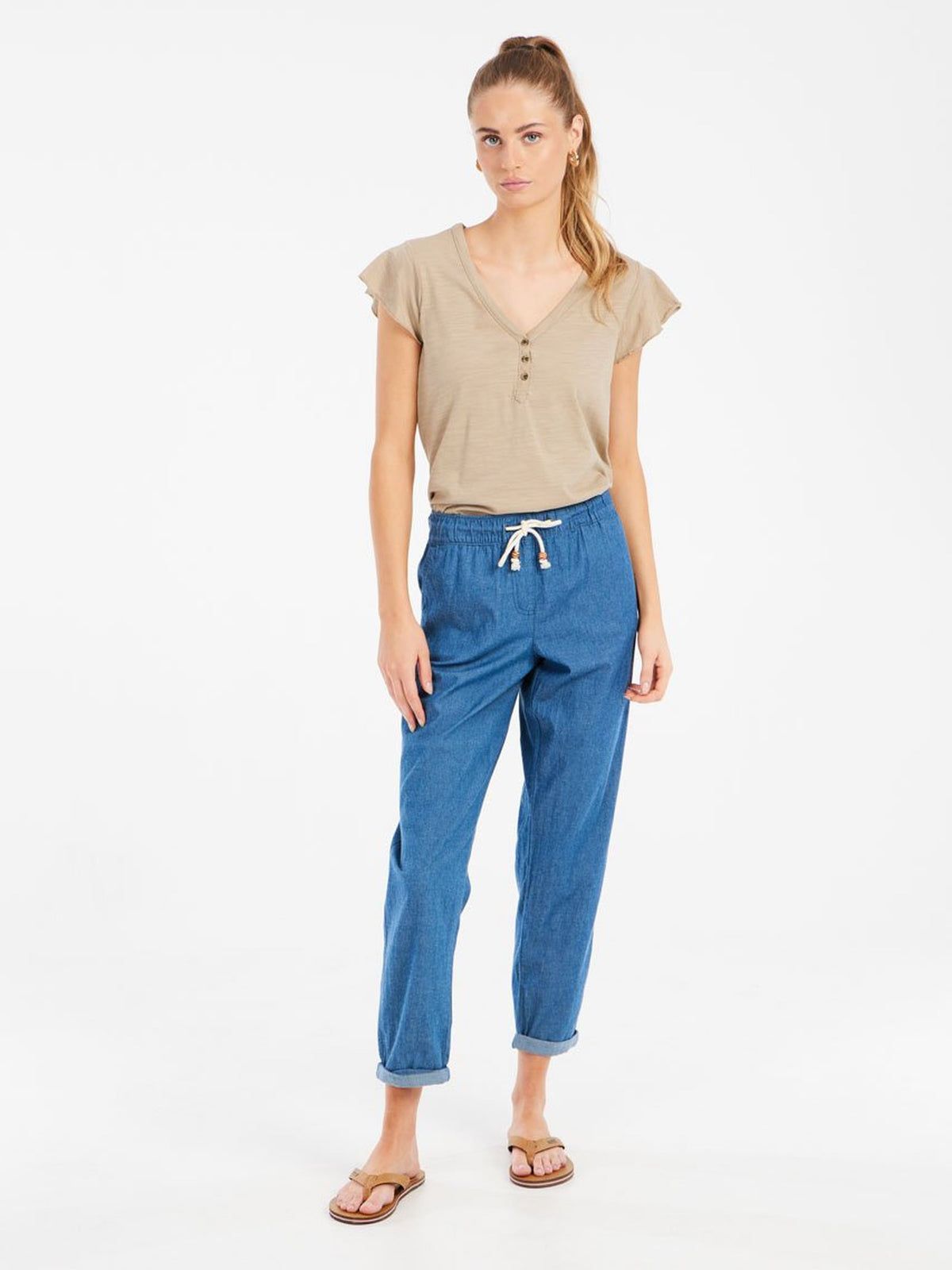 PROTEST PRTKayla T-shirts & Tops | BambooBeige