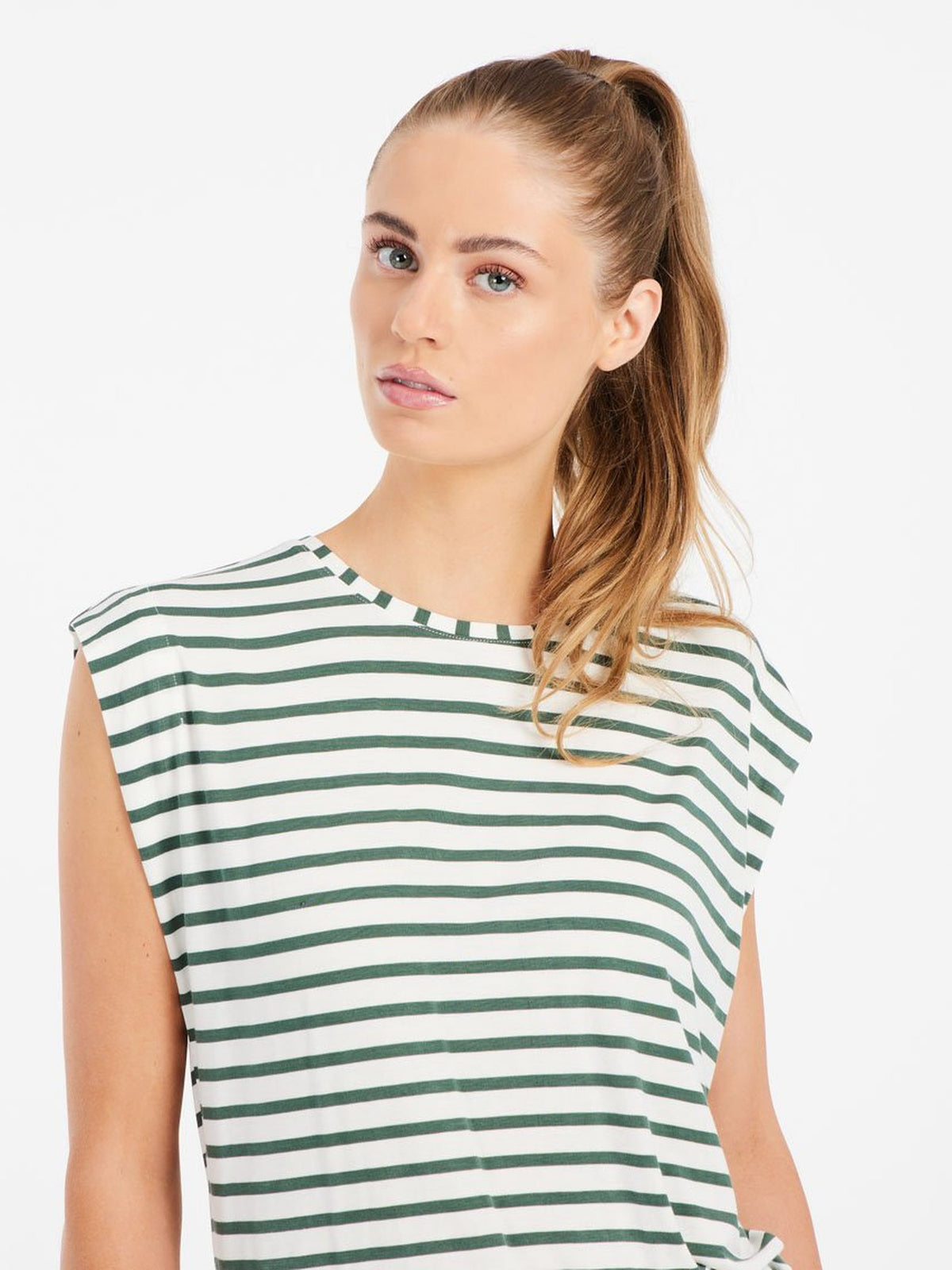 PROTEST PRTHanso T-shirts & Tops | Veggie Green