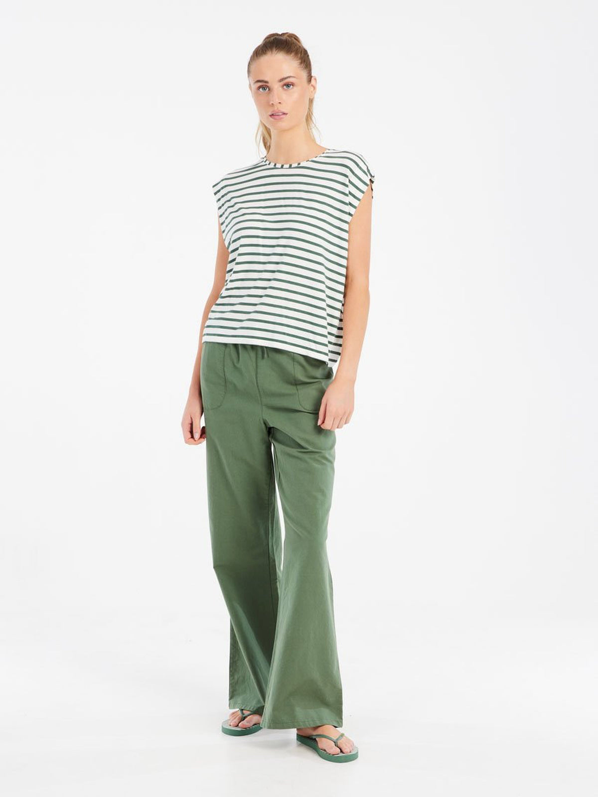 PROTEST PRTHanso T-shirts & Tops | Veggie Green