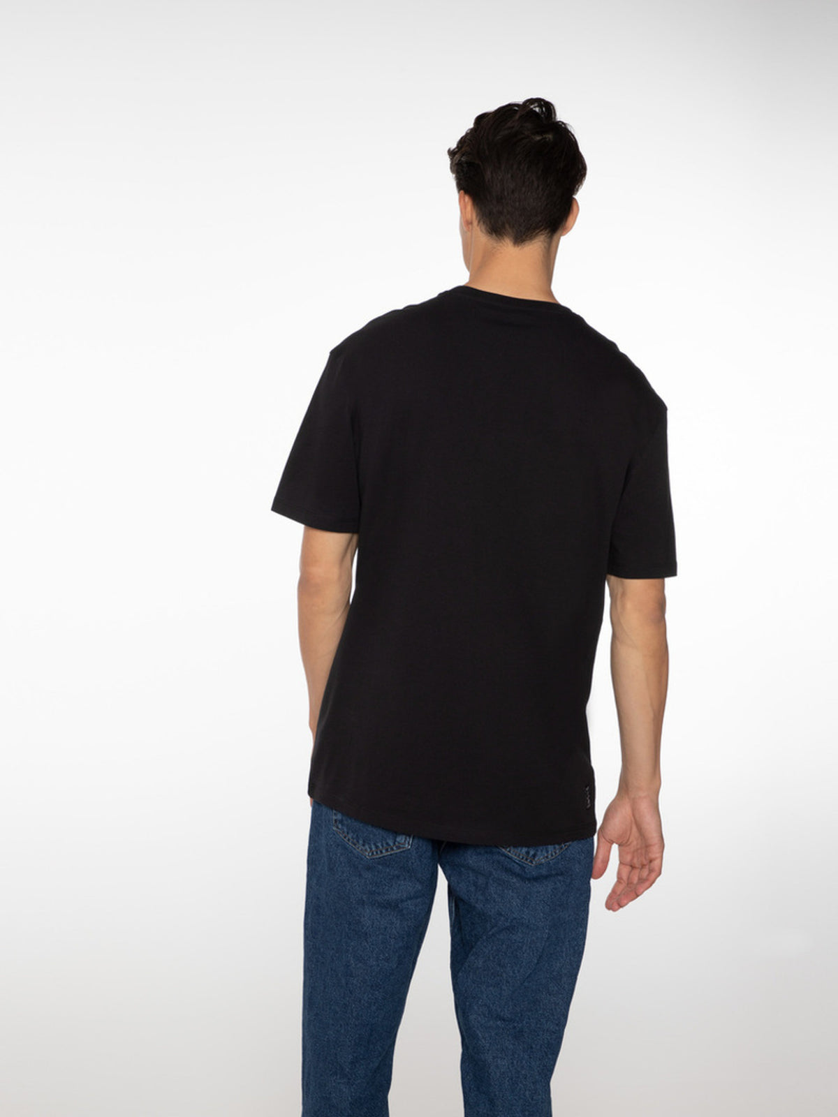 PROTEST ISIAH t-shirt | True Black