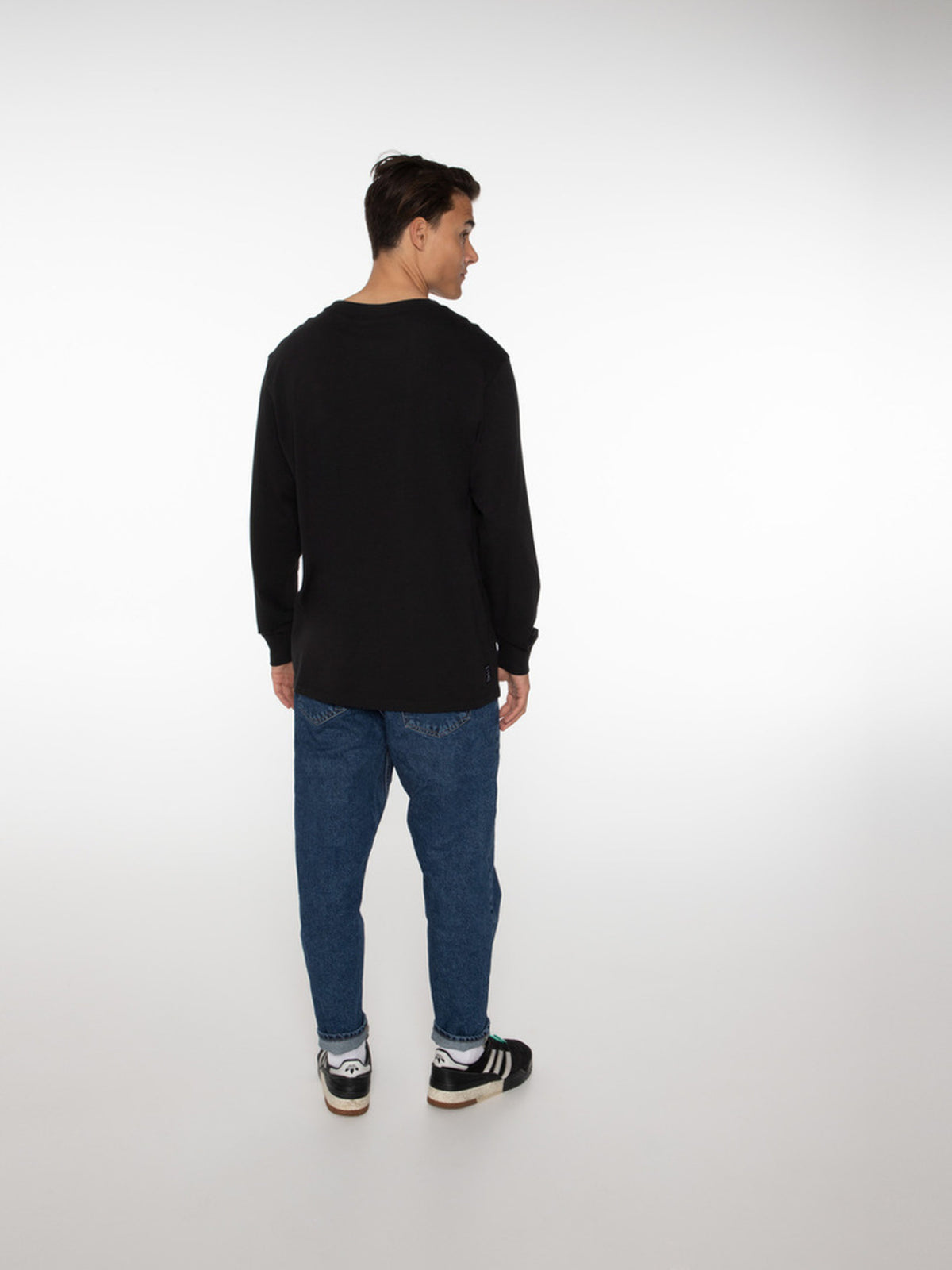 PROTEST SHELBY Longsleeve T-Shirt | True Black