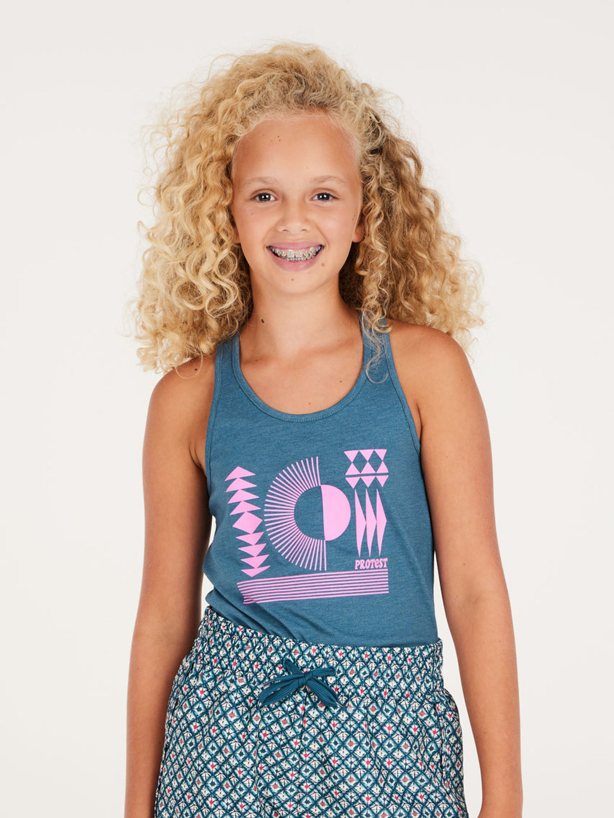 PROTEST PRTFAMOUS JR singlet | Raku Blue
