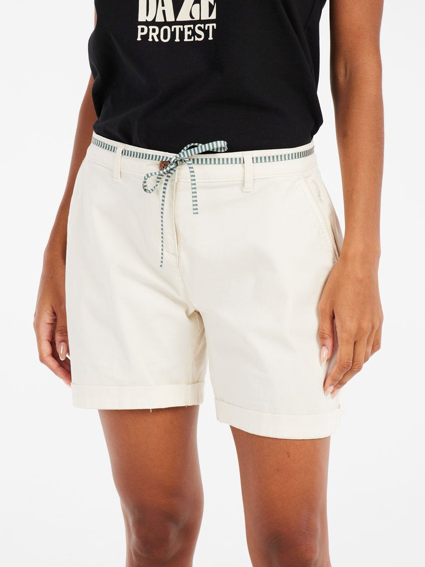 PROTEST PRTTulip Shorts | Kitoffwhite