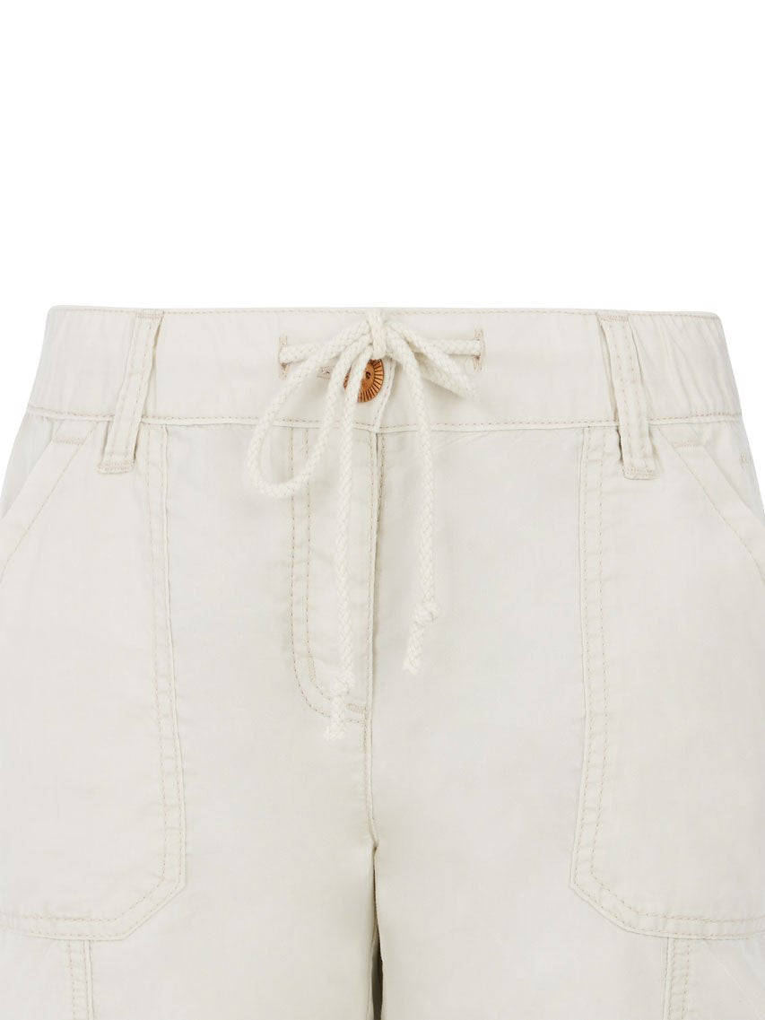 PROTEST PRTRue Shorts | Kitoffwhite