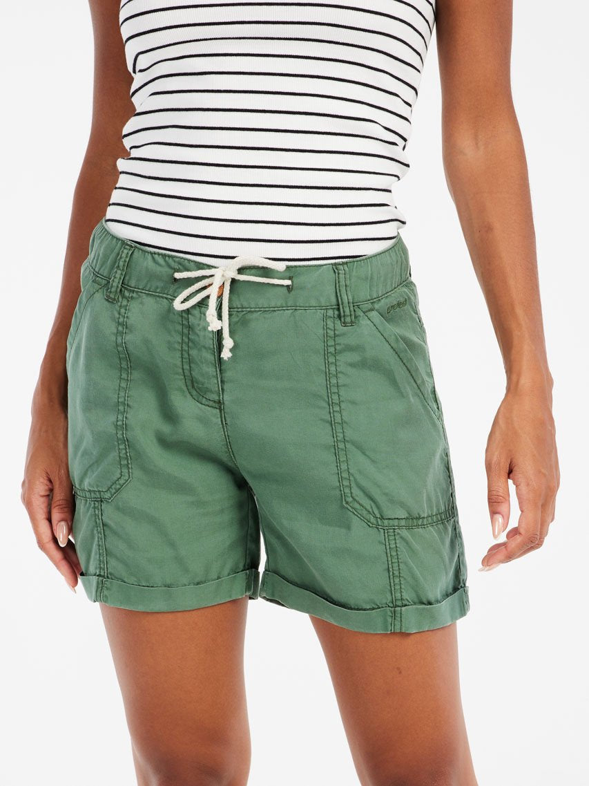 PROTEST PRTRue Shorts | Veggie Green
