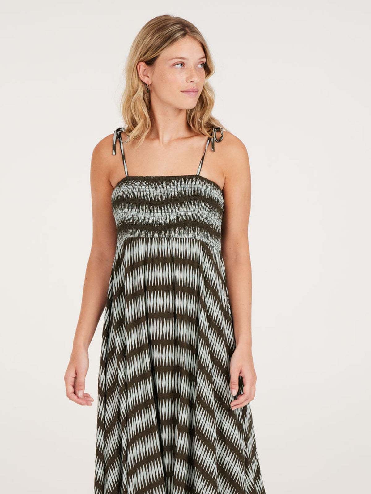 PROTEST PRTSHAKA dress | Huntergreen