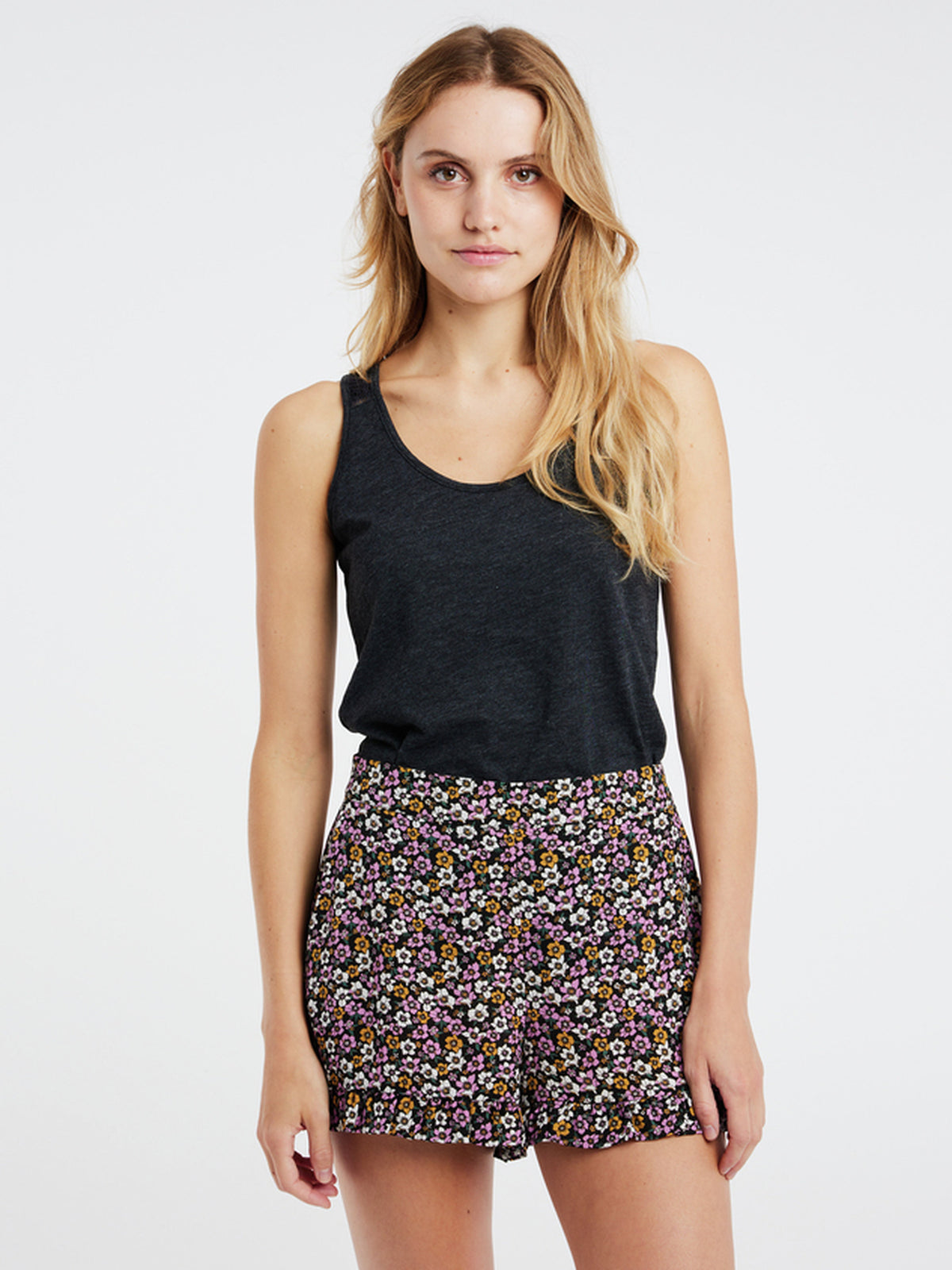 PROTEST PRTLANGKAWI 23 shorts | True Black