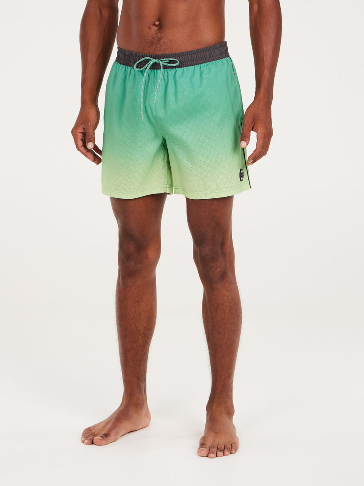 PROTEST PRTERIN beachshort | Frosty Green
