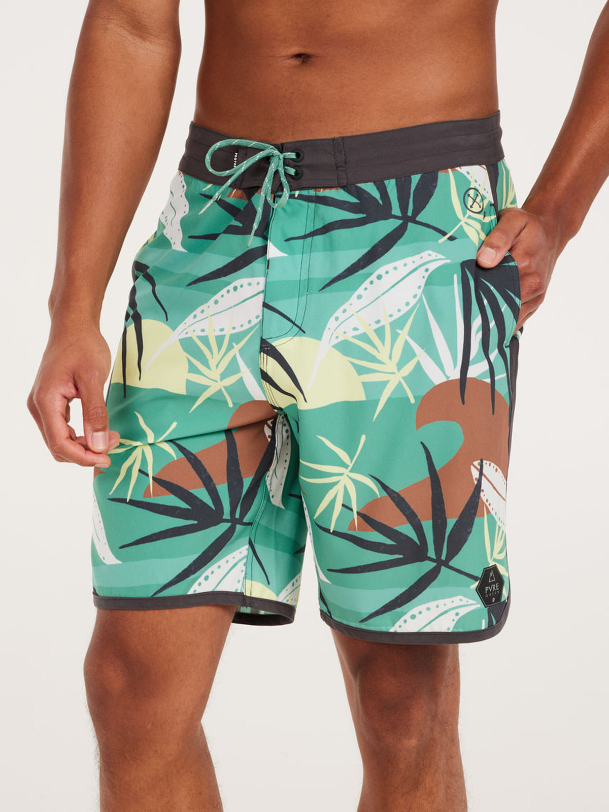 PROTEST PRTADDO beachshort | Frosty Green