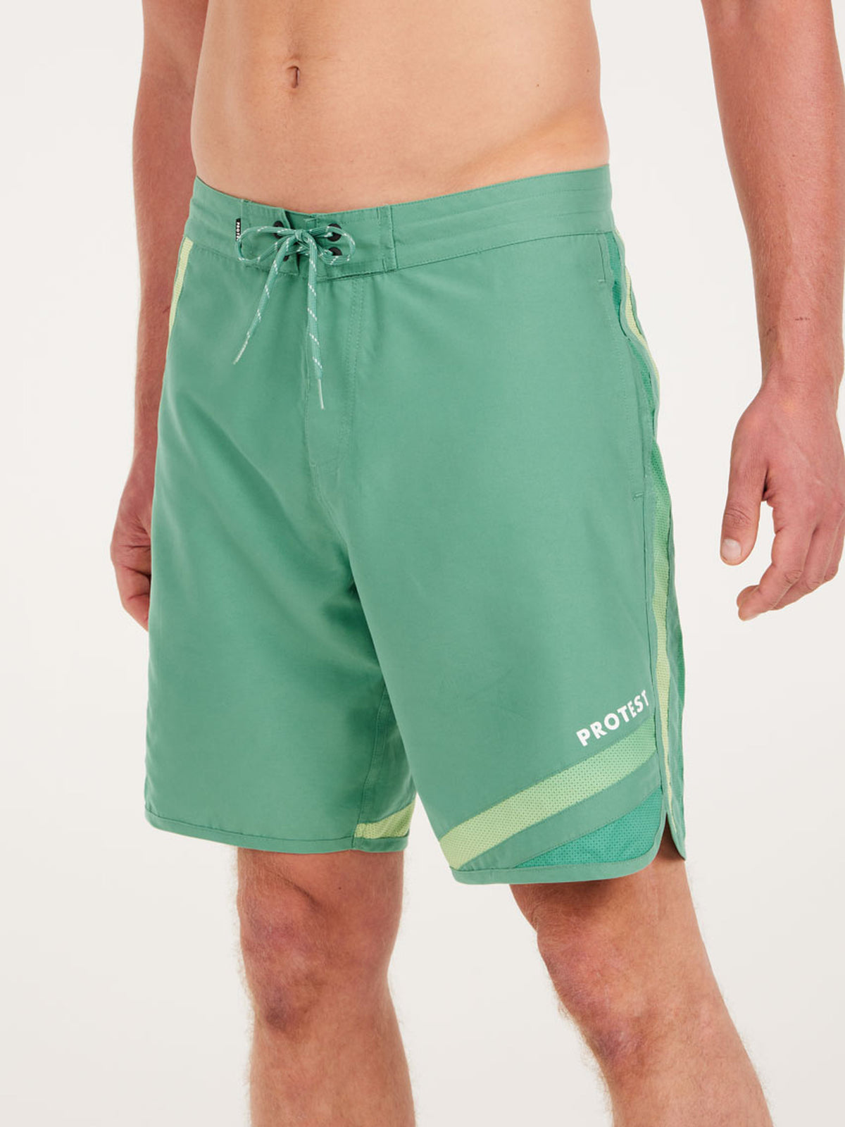 PROTEST PRTLOMO beachshort | Frosty Green