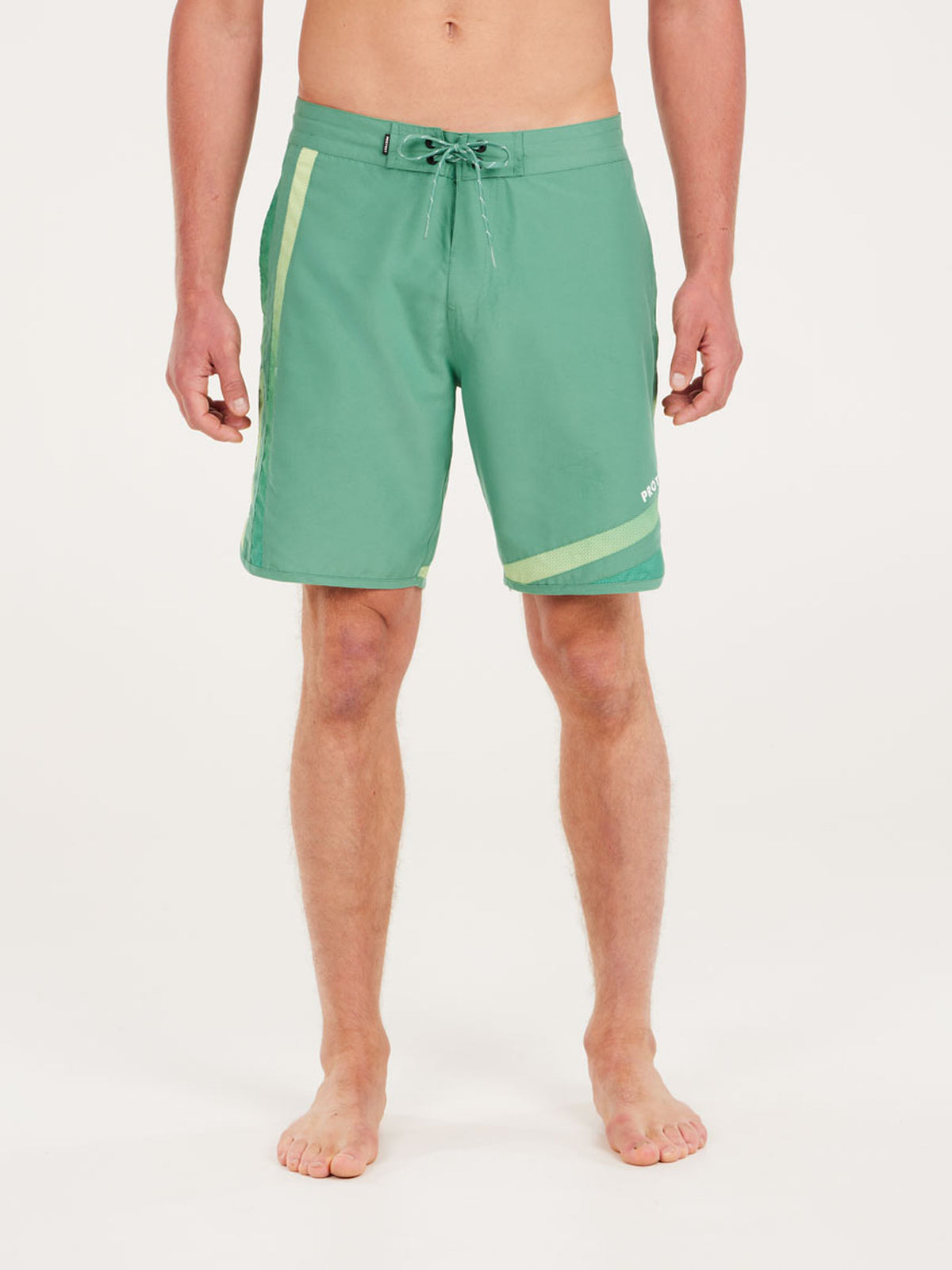 PROTEST PRTLOMO beachshort | Frosty Green
