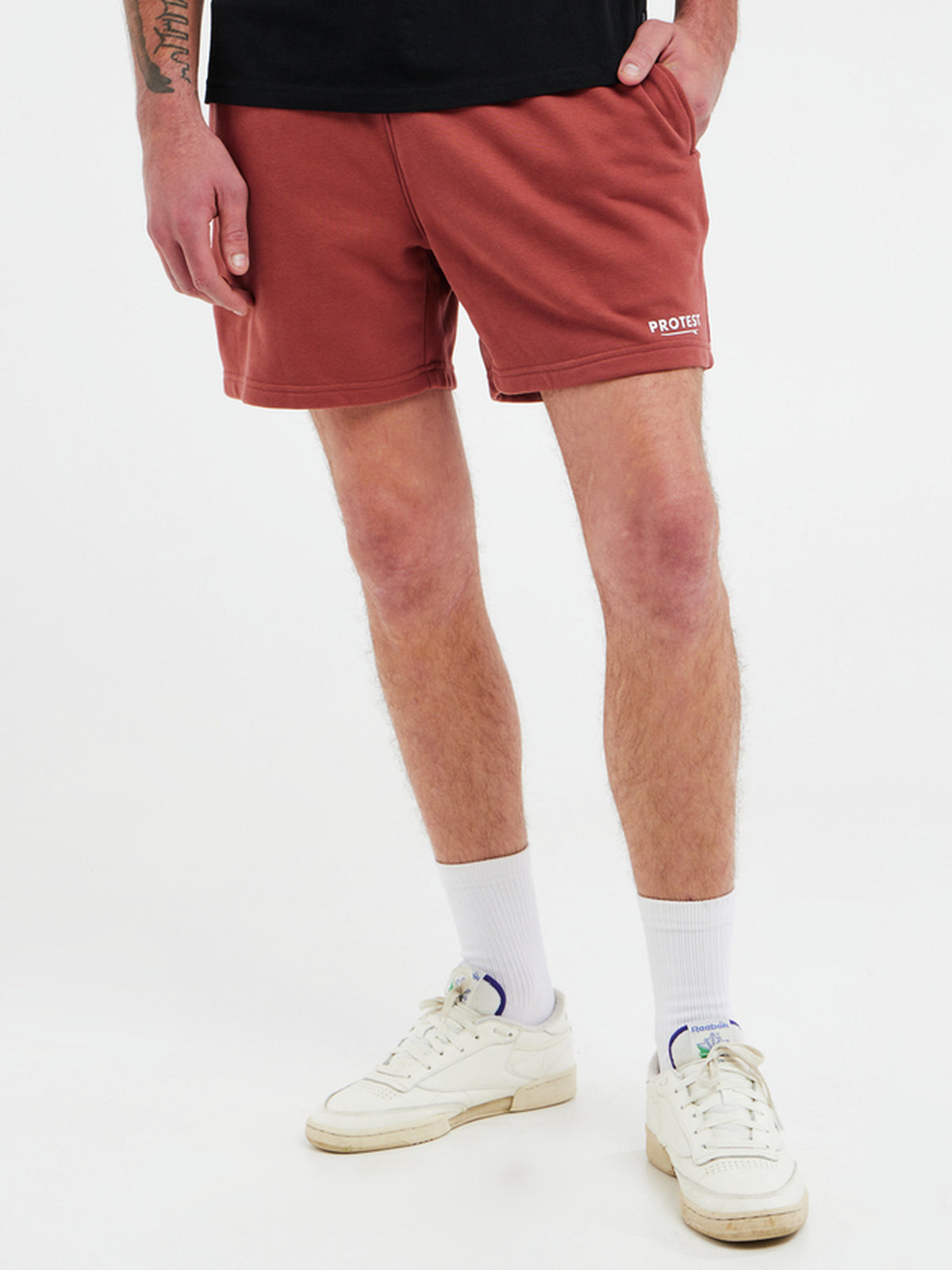 PROTEST PRTMORNE jogging shorts | MahoganyBrown