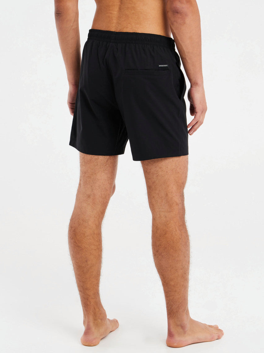 PROTEST PRTFAREL Beachshort | True Black