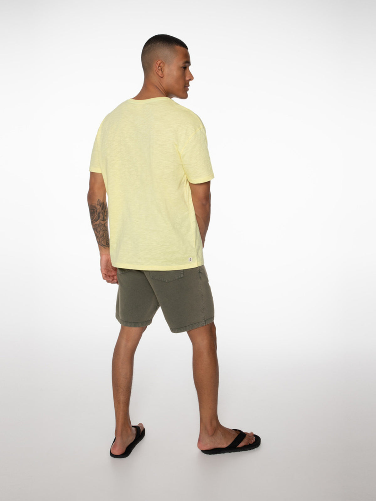 PROTEST CARVER Jogging Shorts | Camo Green