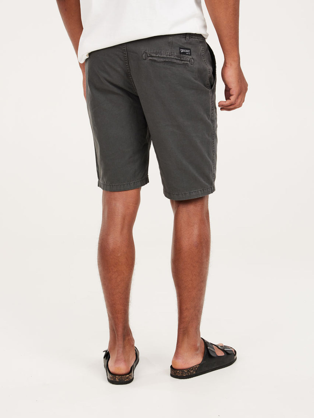 PROTEST PRTComie Shorts | Deep Grey