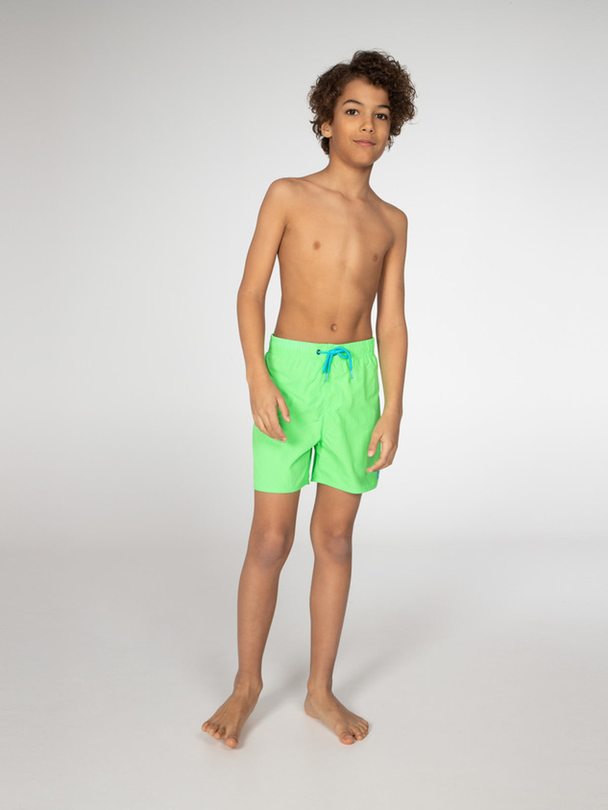 2810000_355_model_front-full_01