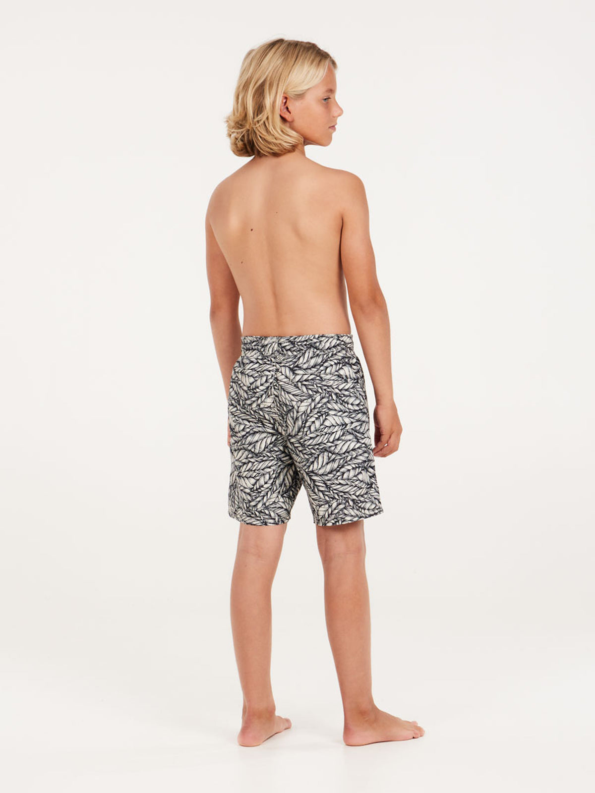 PROTEST PRTFLAMES JR beachshort | Kitoffwhite