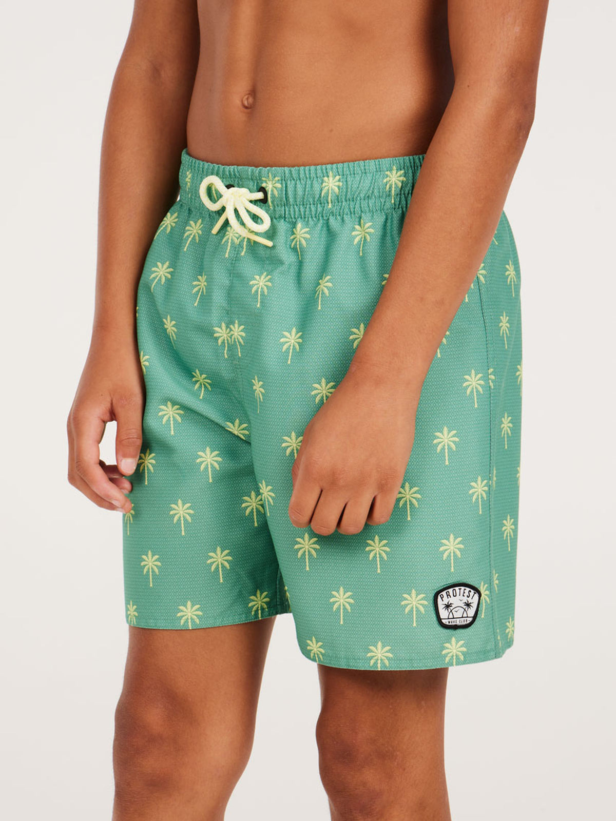 PROTEST PRTFONZ JR beachshort | Frosty Green