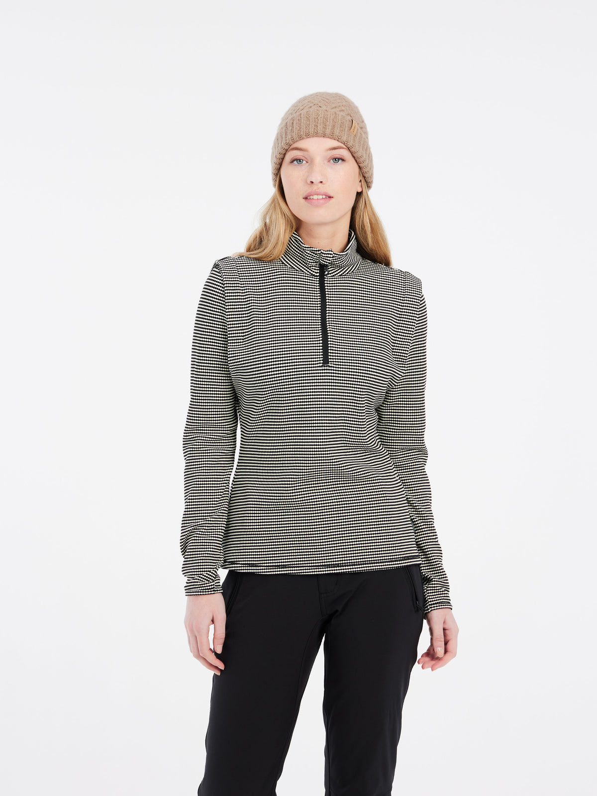 PROTEST PRTIVORY Mid layers & Fleeces | True Black