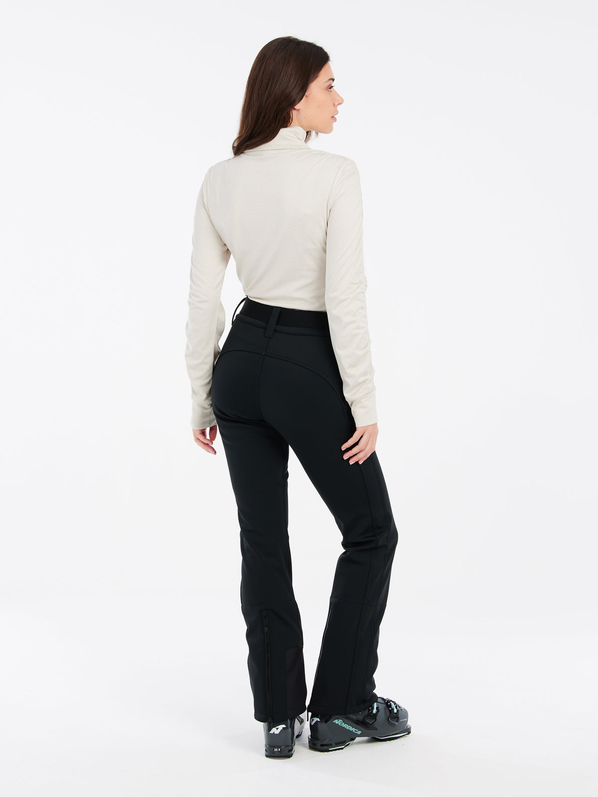 PROTEST PRTHEY 1/4 zip active top | Kitoffwhite