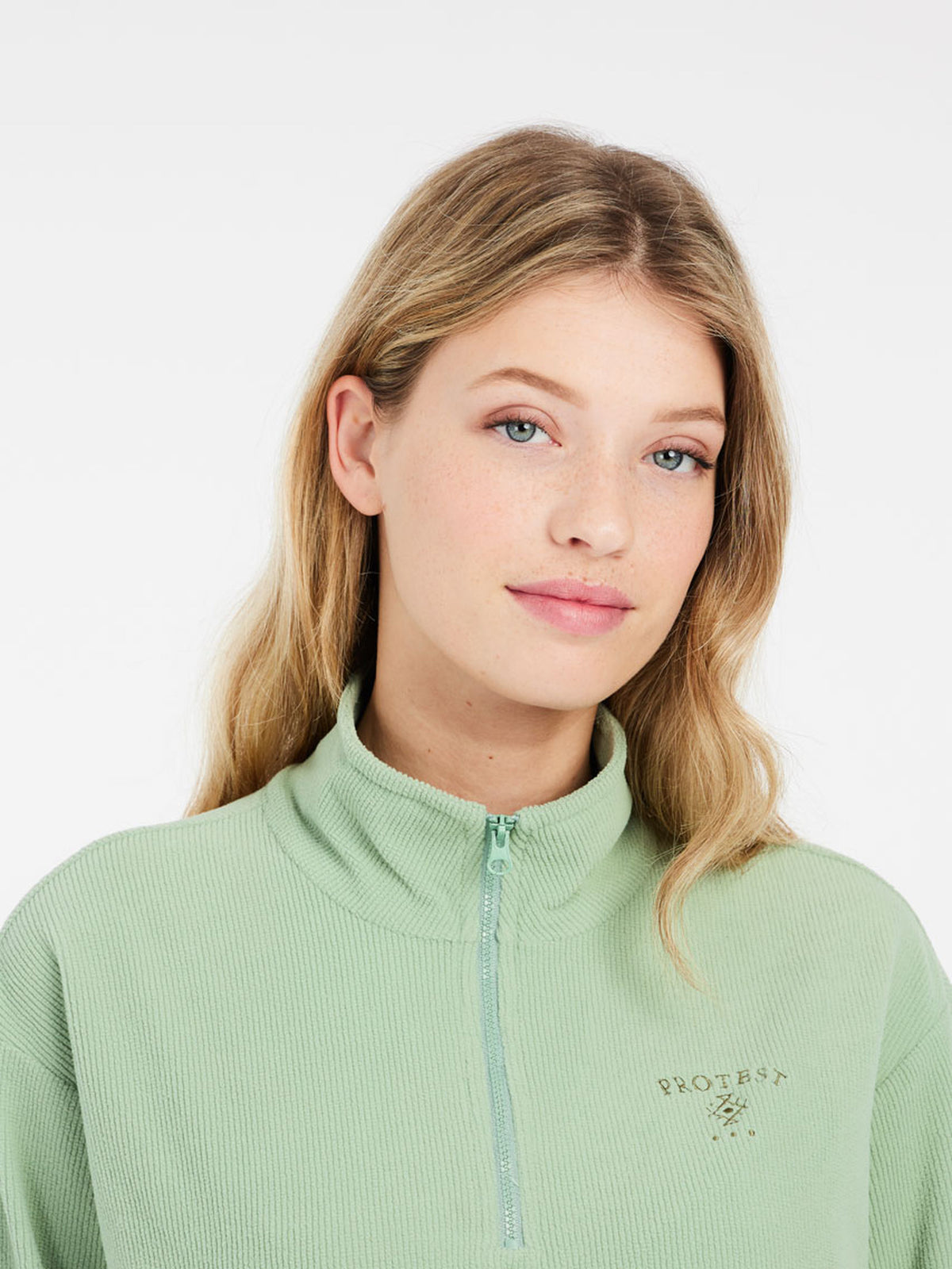 PROTEST PRTNAPPA outdoor 1/4 zip | Green Baygreen