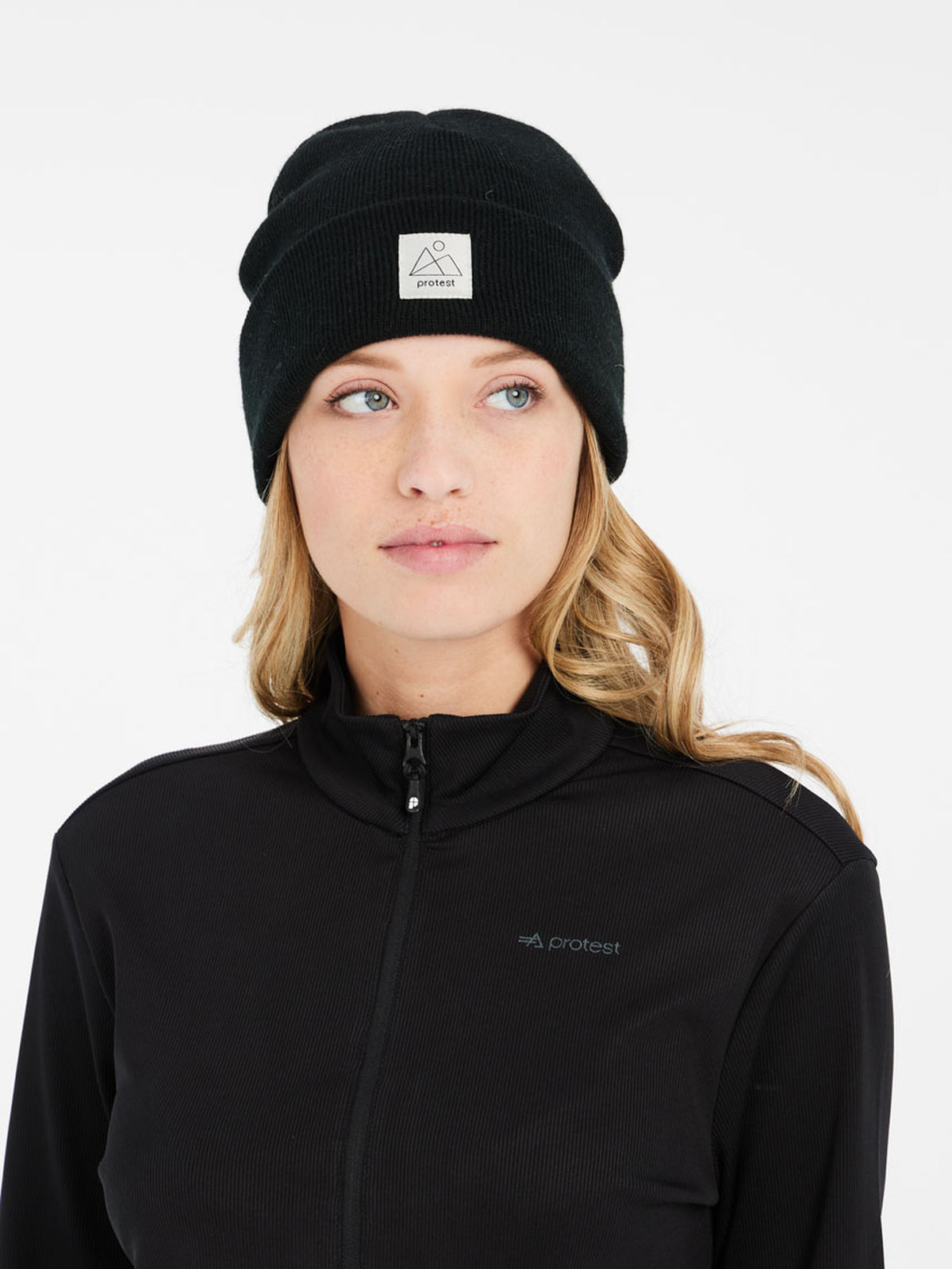 PROTEST PRTCUPID 1/4 zip active t | True Black