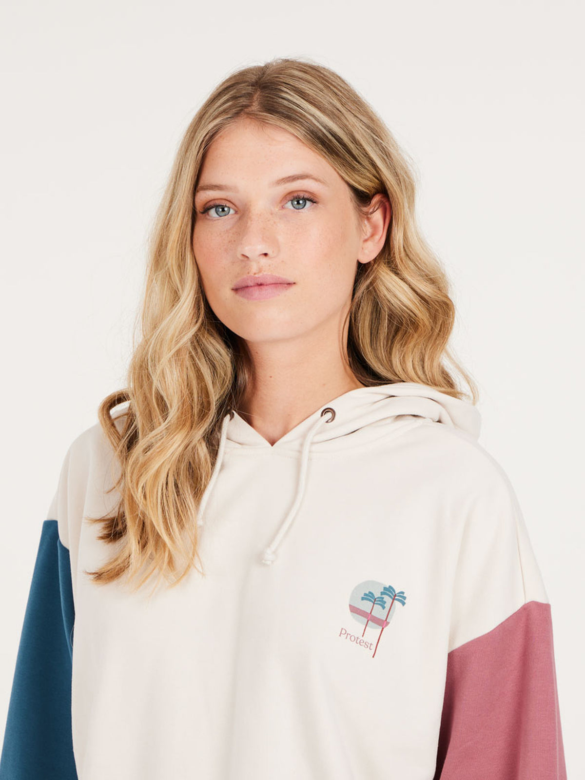 PROTEST PRTBRESS hoody | Kitoffwhite