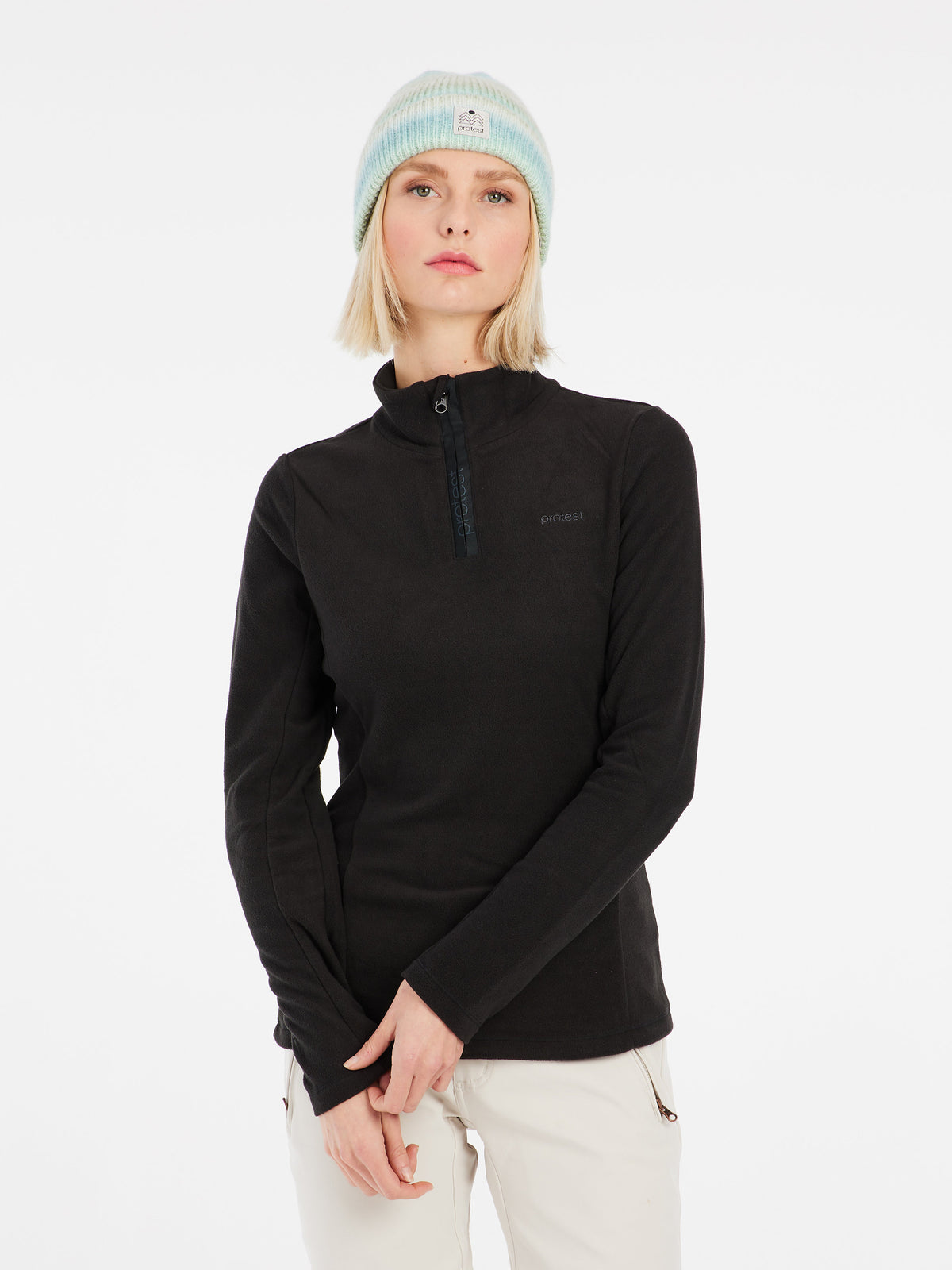 PROTEST MUTEZ 1/4 zip top | True Black