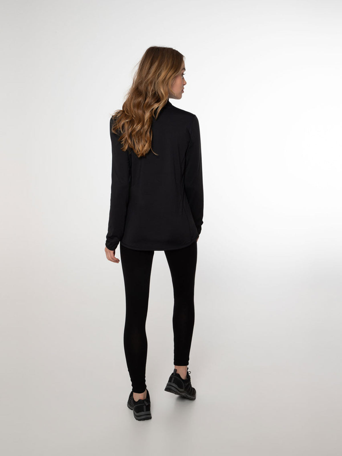 PROTEST REFABRIZ 1/4 Zip Top | True Black