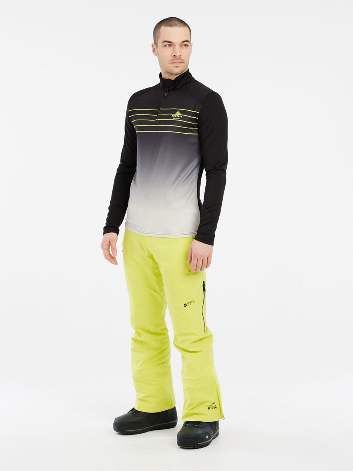 PROTEST PRTBIGBY 1/4 zip active t | True Black