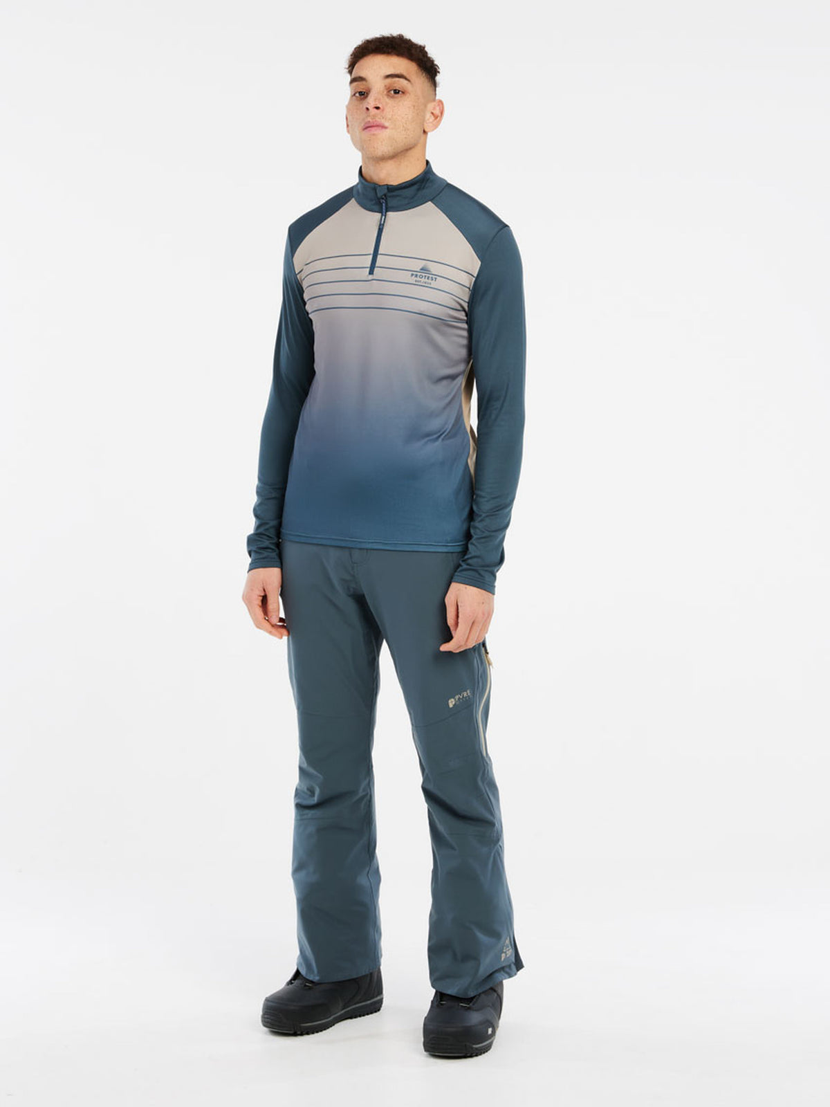 PROTEST PRTBIGBY 1/4 zip active t | Yale Blue