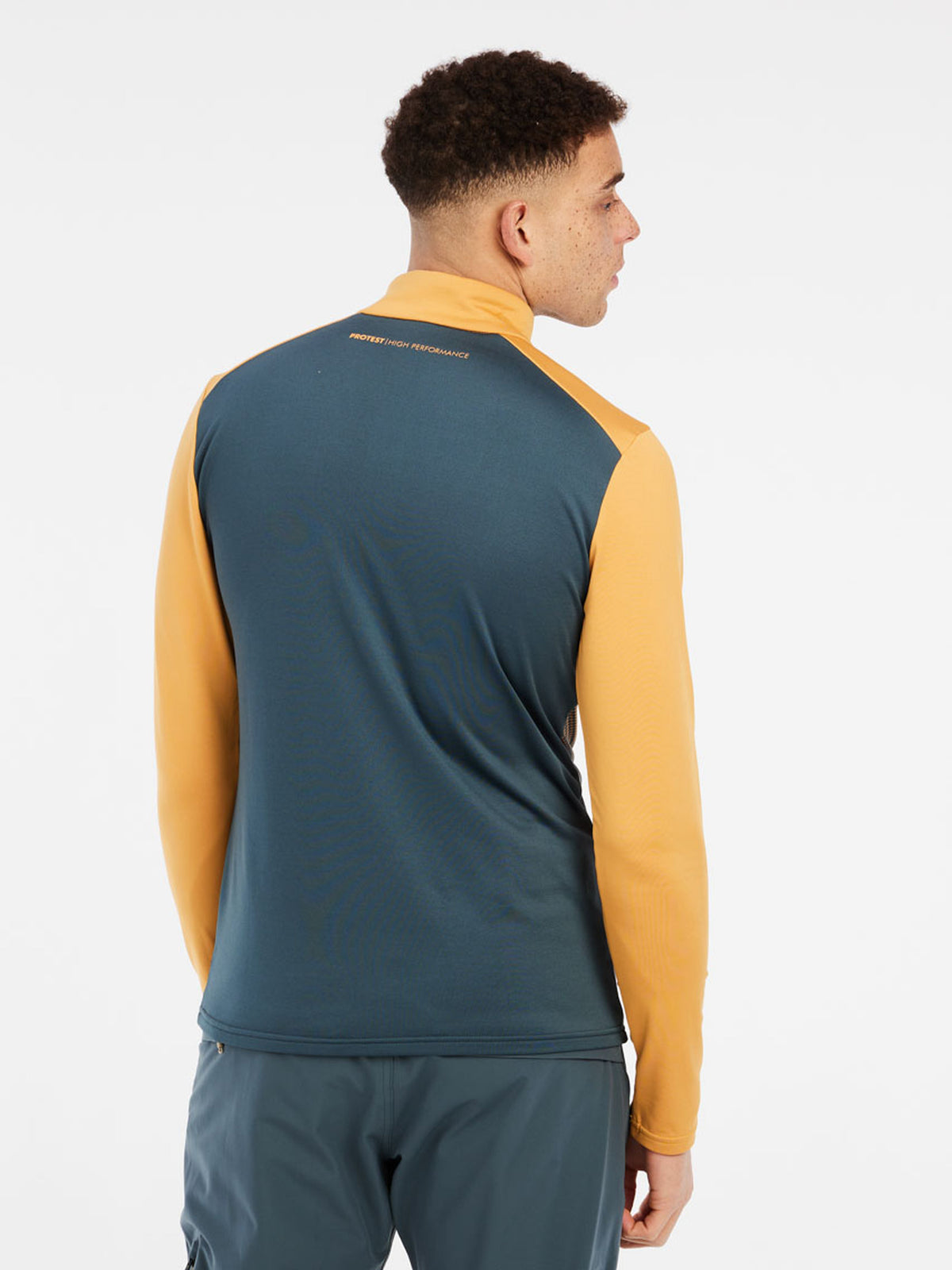 PROTEST PRTENVILLE 1/4 zip active | Yale Blue