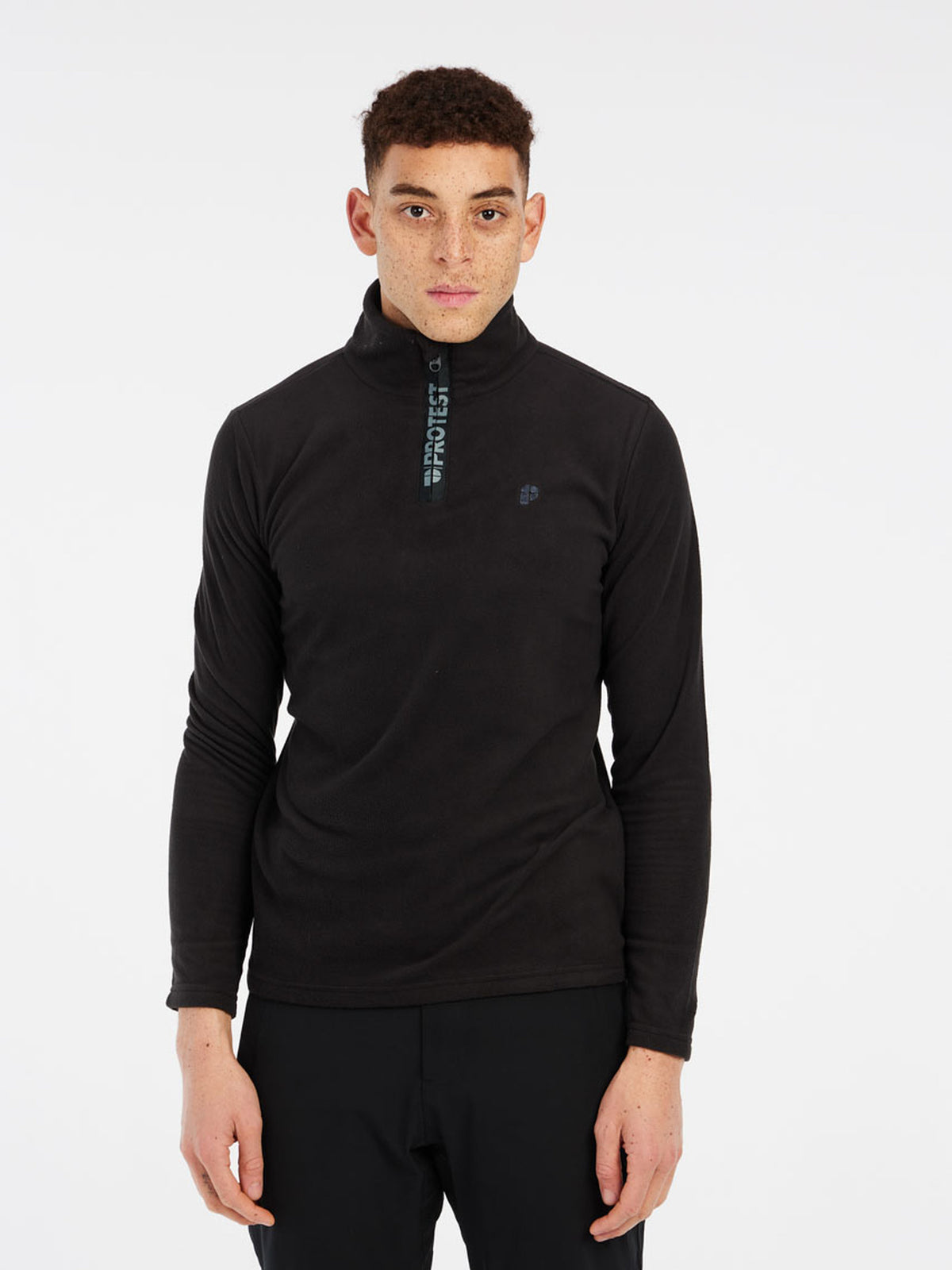 PROTEST PERFECTO 1/4 zip top | True Black