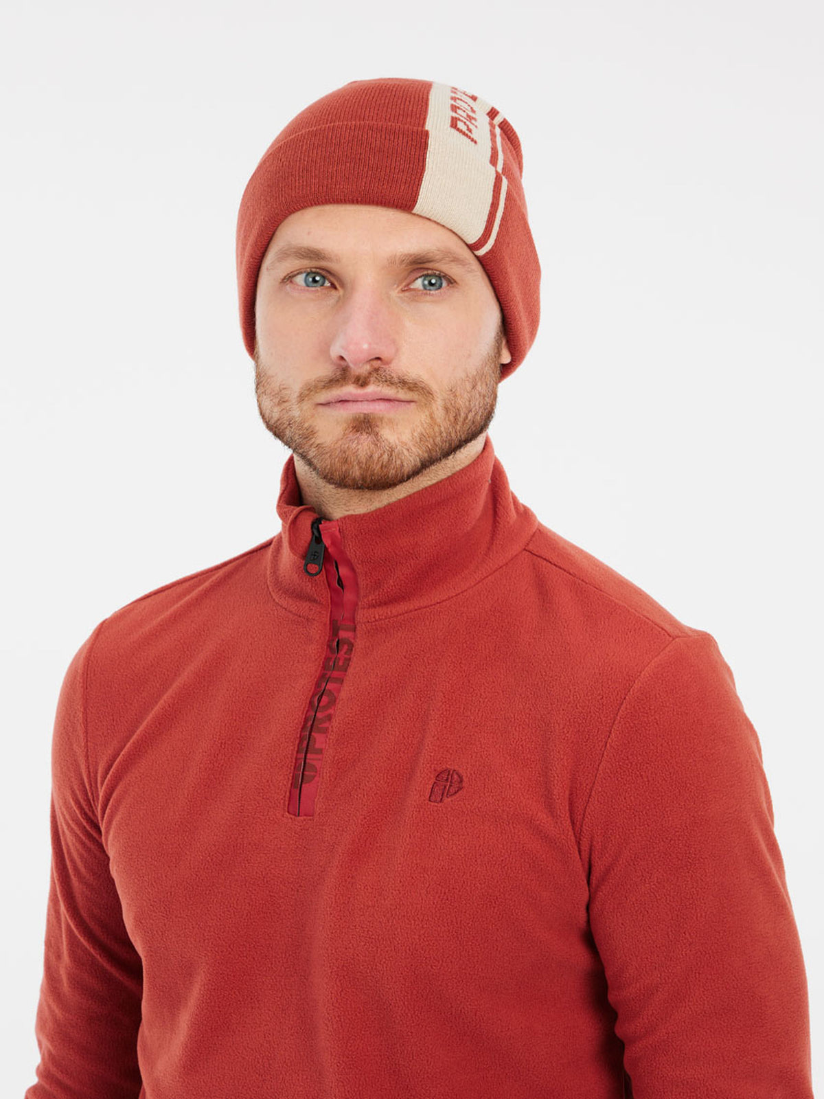 PROTEST PERFECTO 1/4 zip top | Barn Red