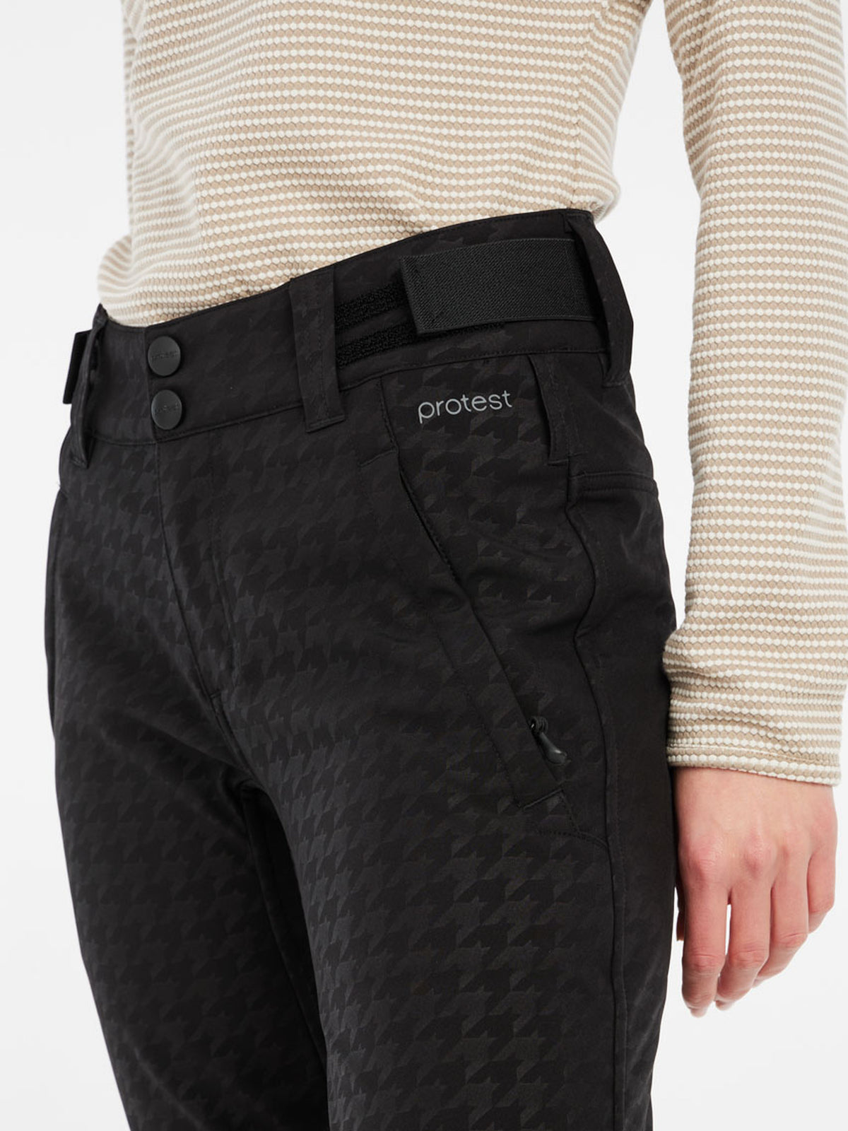 PROTEST PRTANGLE24 snowpants | True Black