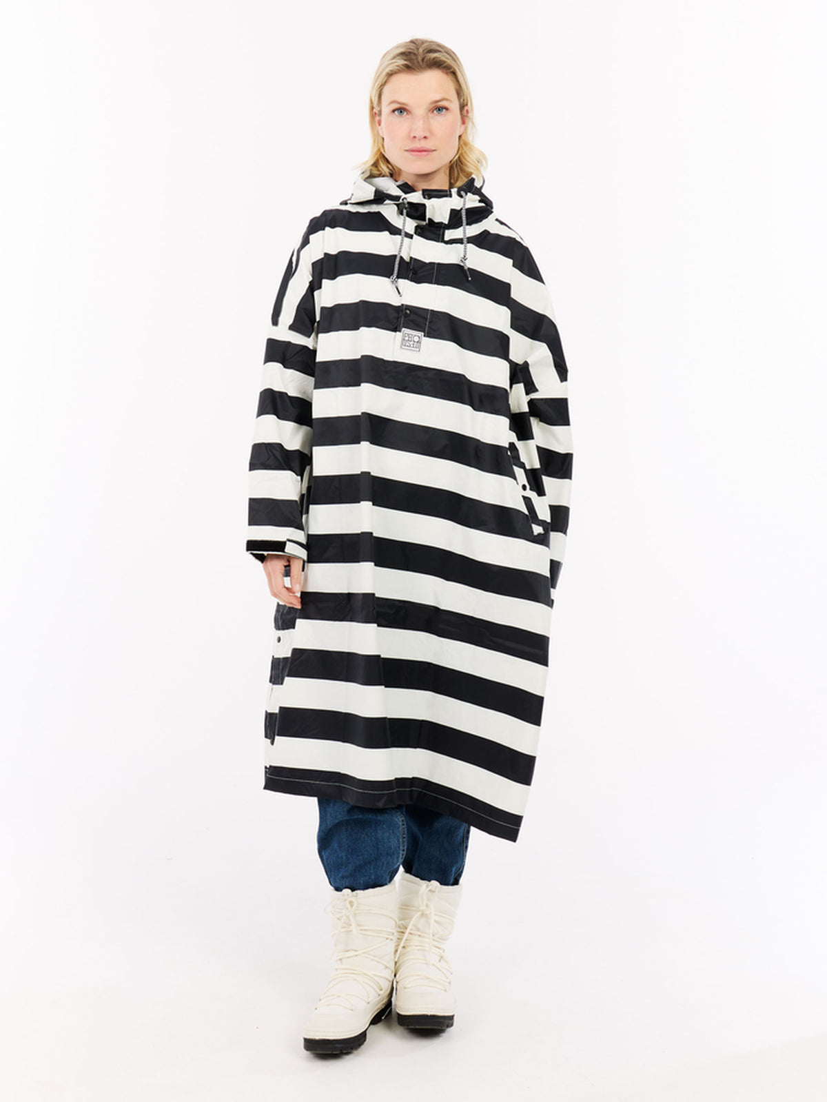 PROTEST PRTLaugh Rain Poncho | Seashelloffwhite