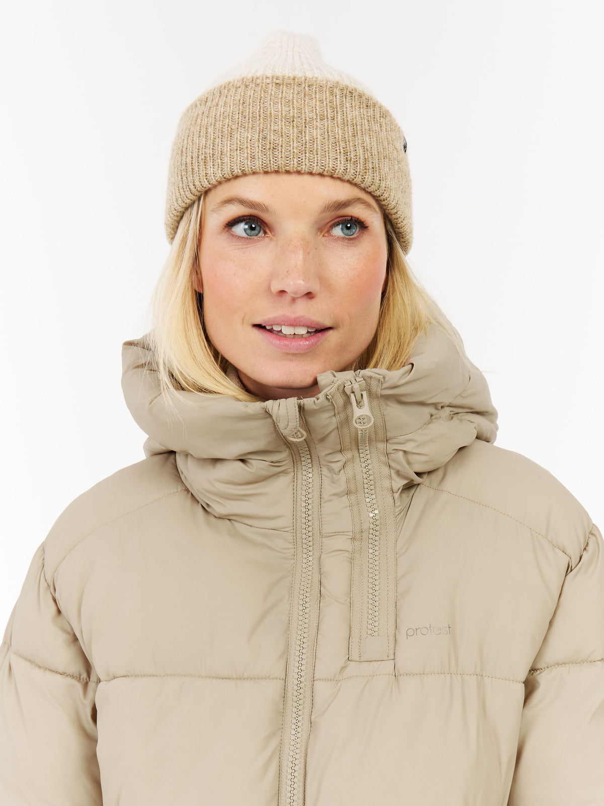 PROTEST PRTSelby Puffer Jacket | BambooBeige