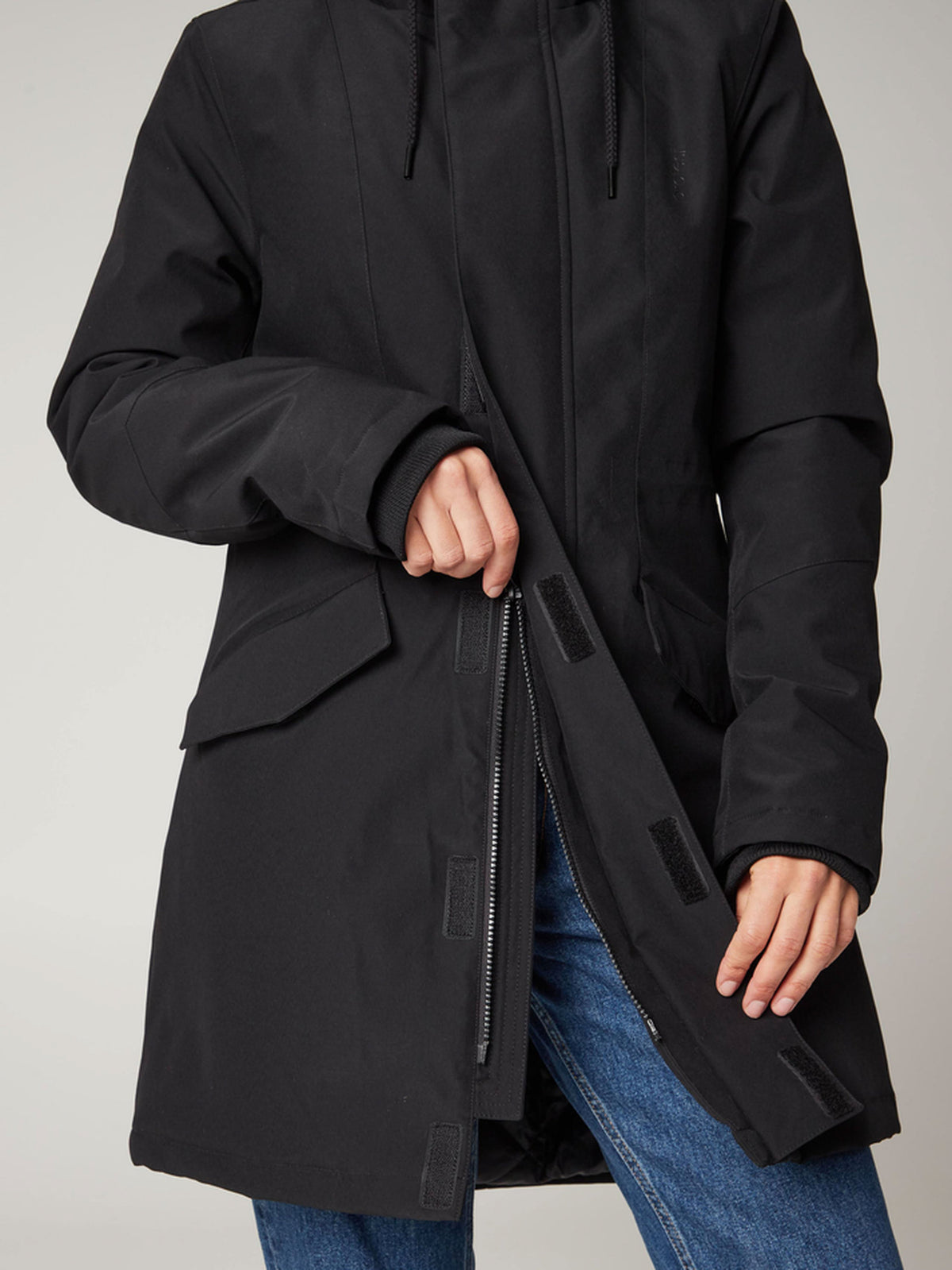 PROTEST PRTLANIAKEA Jackets | True Black