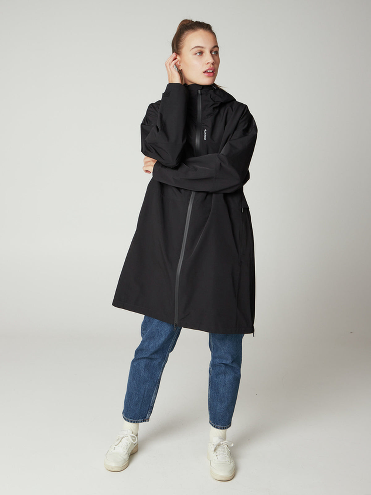 PROTEST PRTTISLIT Shell Rain Jack | True Black