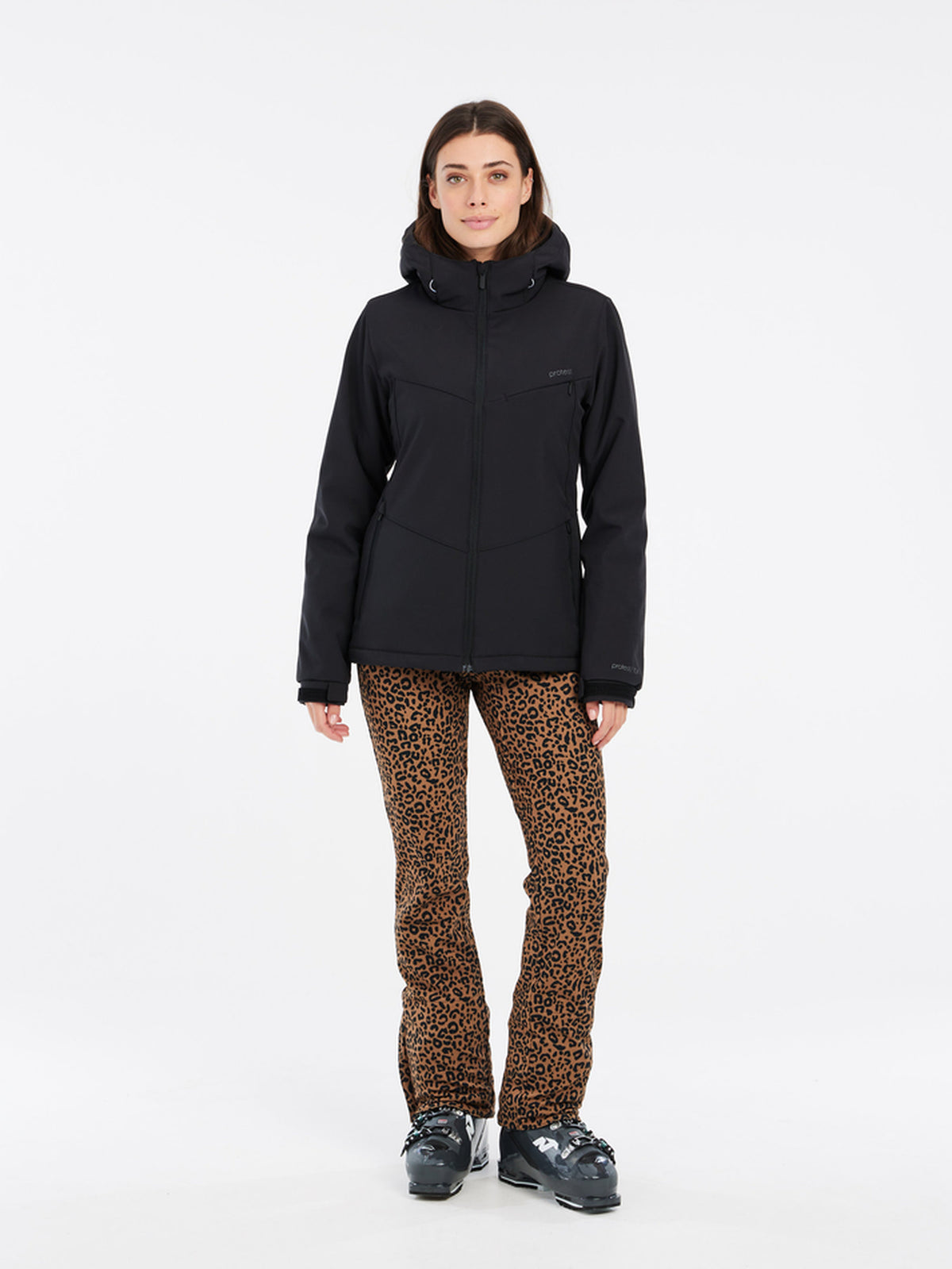 PROTEST PRTSUZANAIOS Ski & Snowboard jackets | True Black