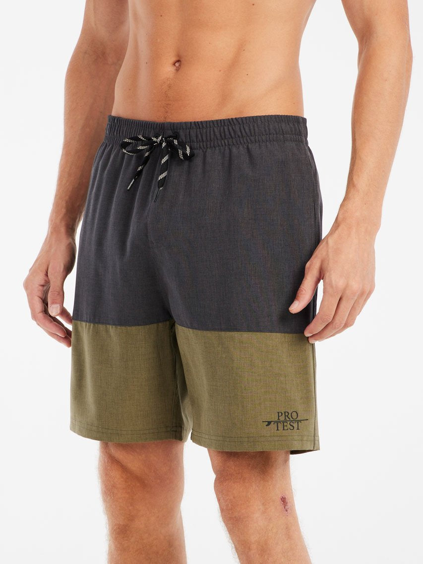 PROTEST PRTFreddie Swim shorts | Camo Green
