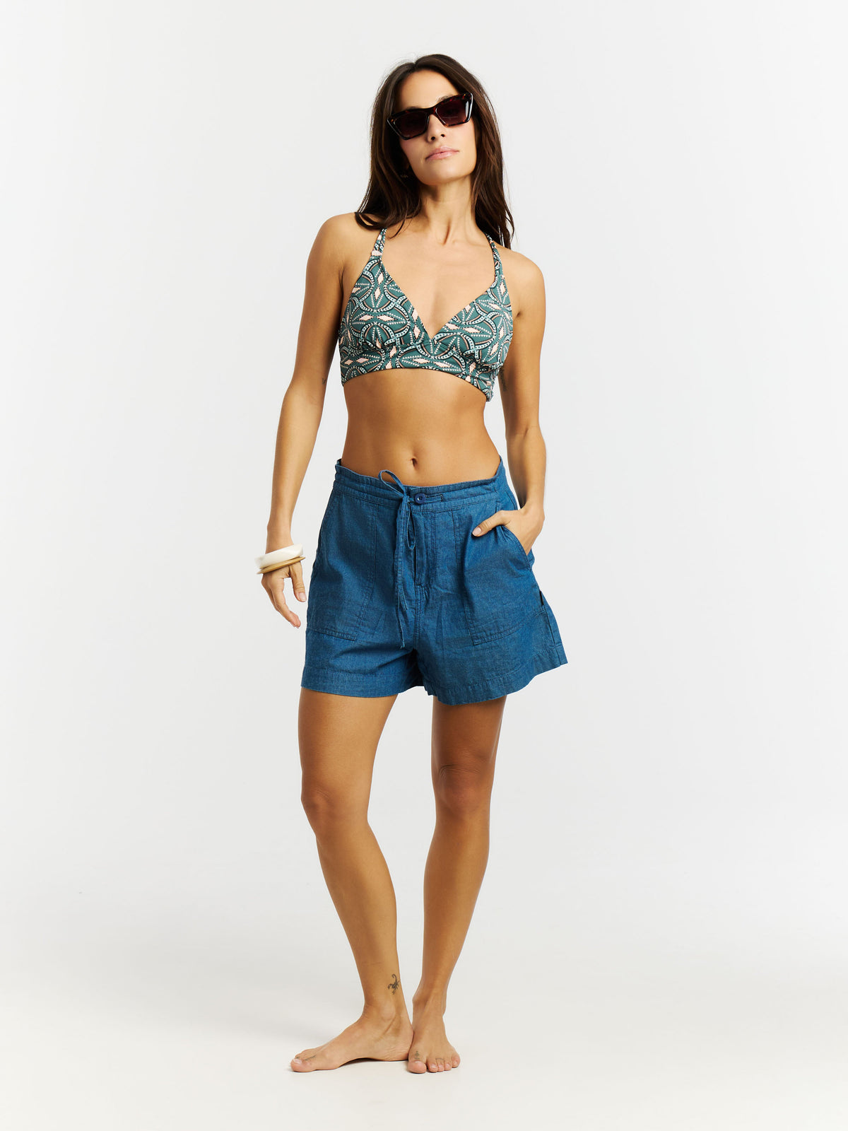 PROTEST MIXRelax Triangle Bikini Top | Laurelgreen