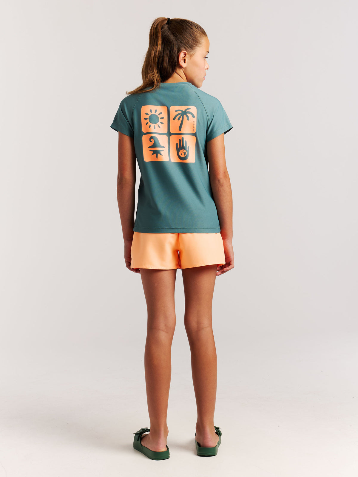 PROTEST PRTSherrys JR Rashguards Shortsleeve | Laurelgreen