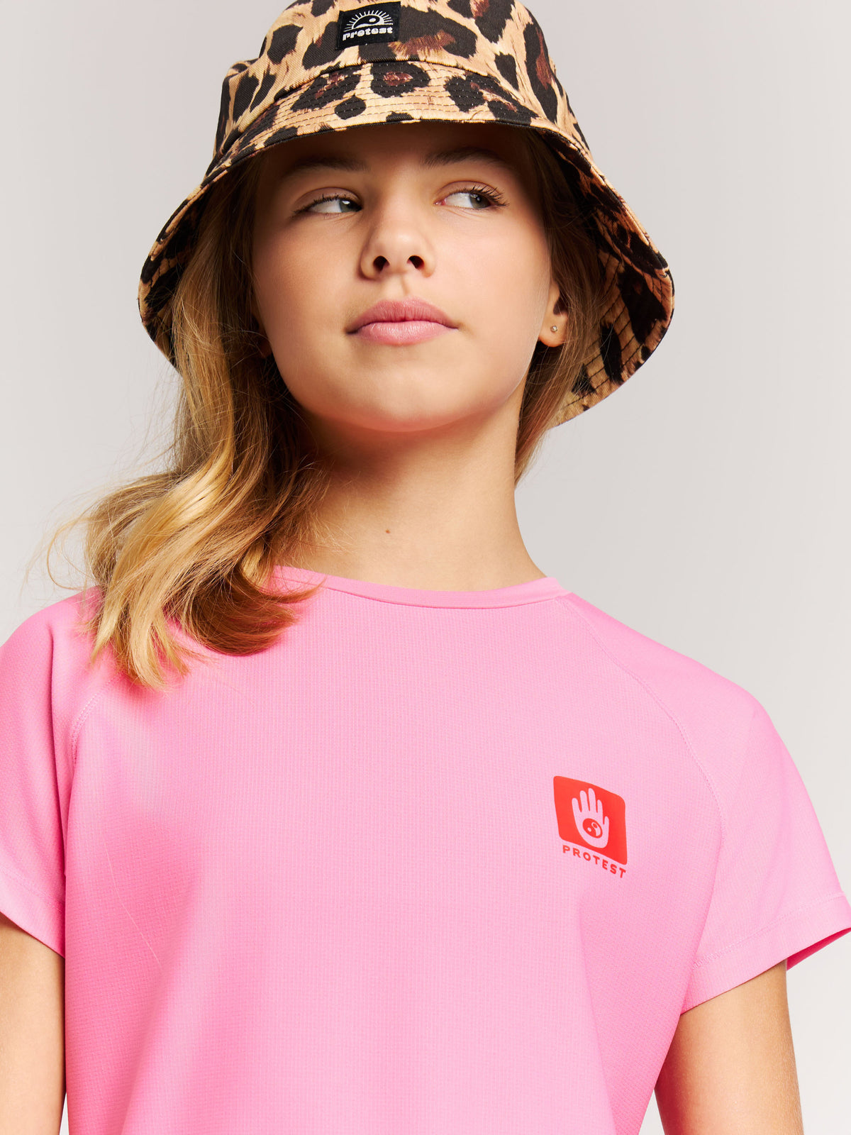 PROTEST PRTSherrys JR Rashguards Shortsleeve | Cheeky Pink