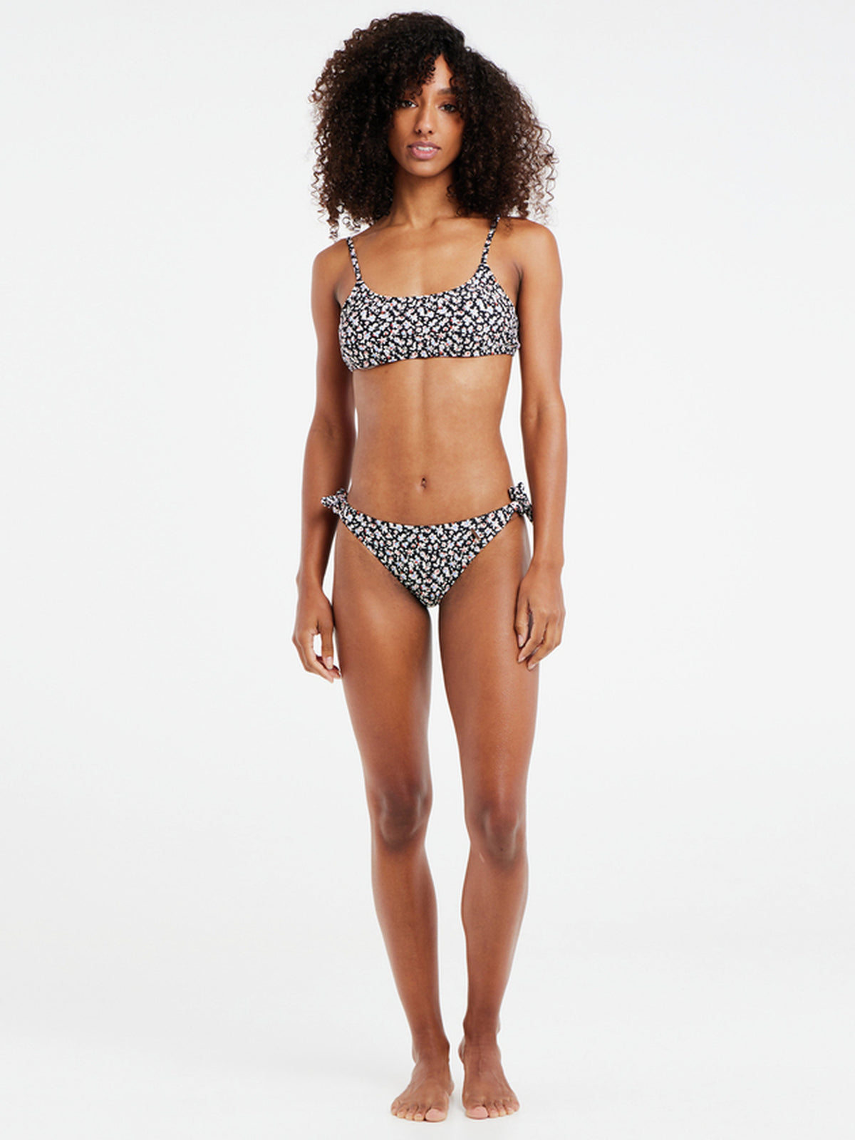 PROTEST MIXSCYLLA bikini top | Lotuspink